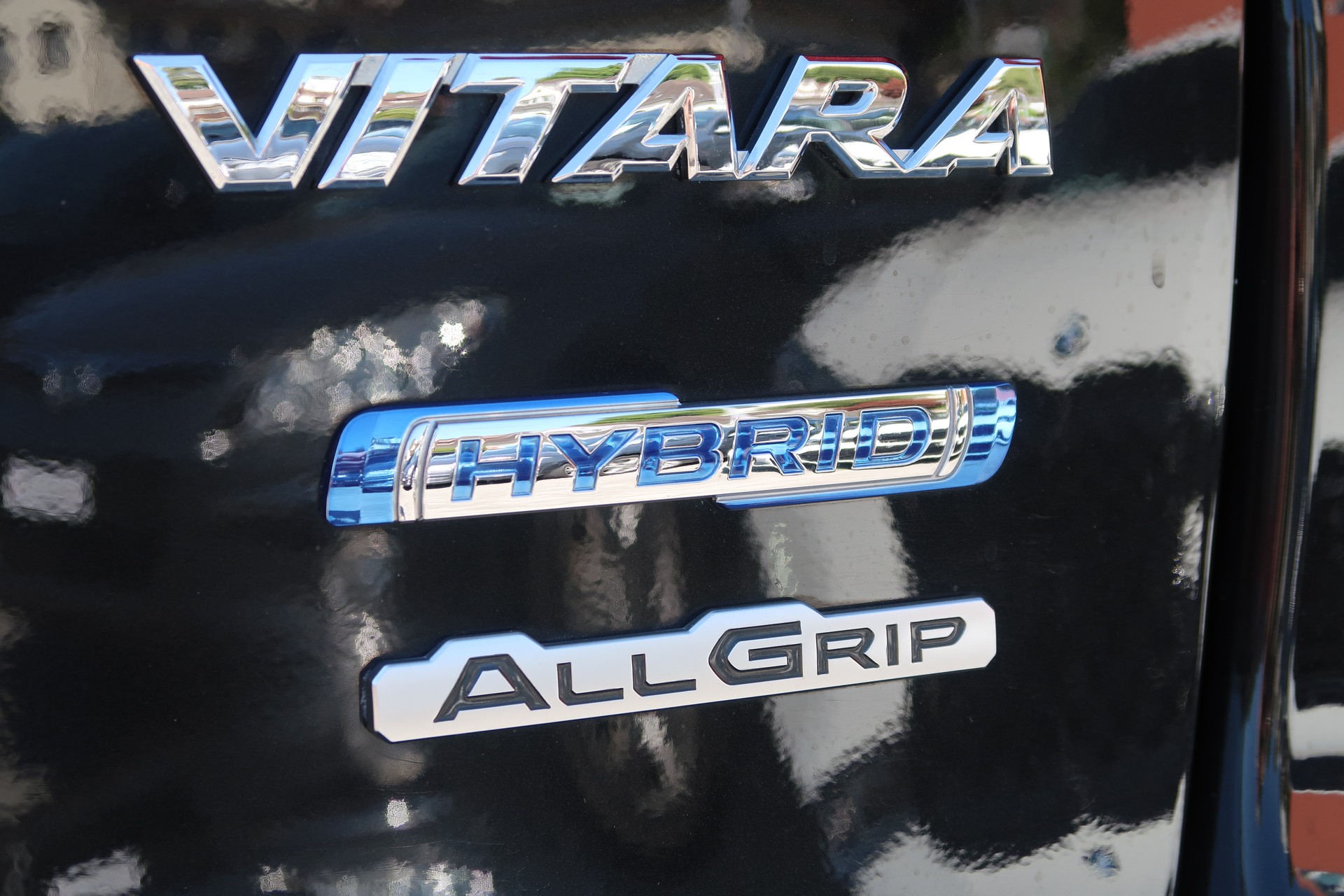 SUZUKI Vitara 1.4 Boosterjet Compact Top Hybrid Automatic-image-6