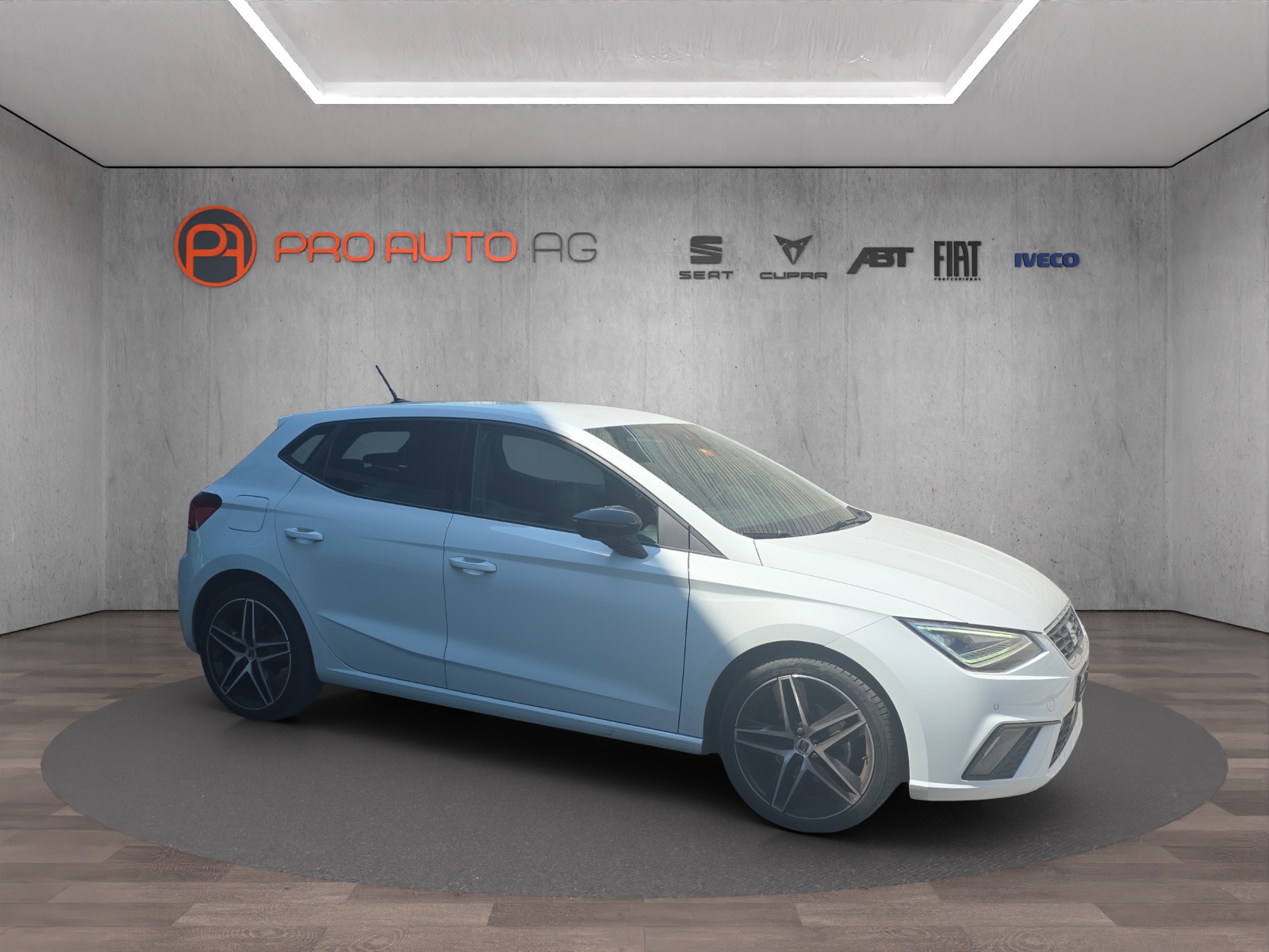SEAT Ibiza 1.0 EcoTSI Hola FR DSG-image-6