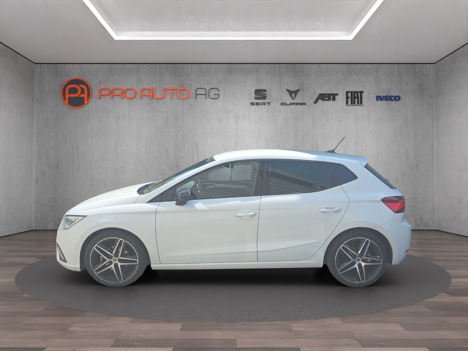 SEAT Ibiza 1.0 EcoTSI Hola FR DSG-showroom-element-1