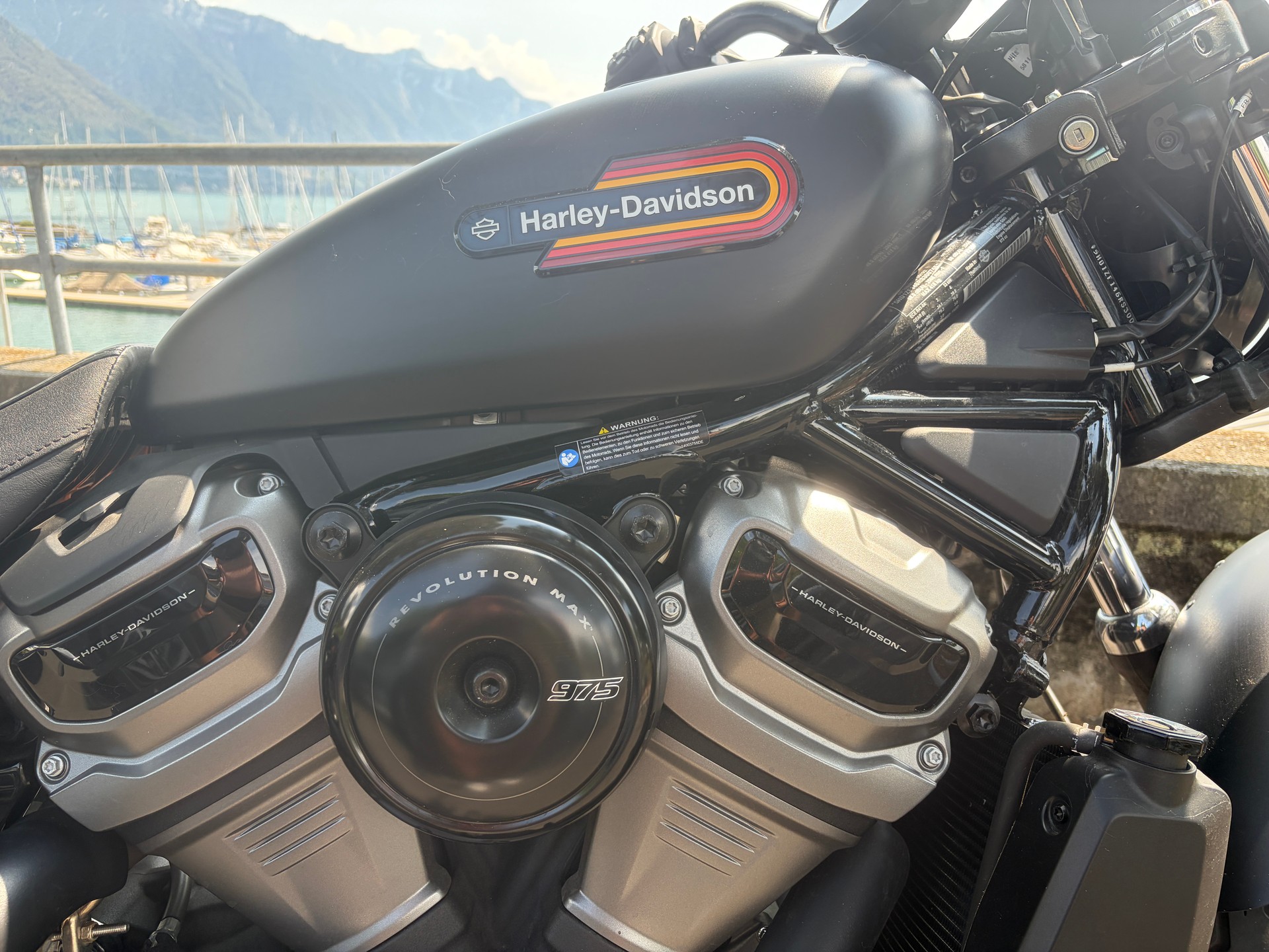 HARLEY-DAVIDSON Nighster 975 Speciale - like new-image-3