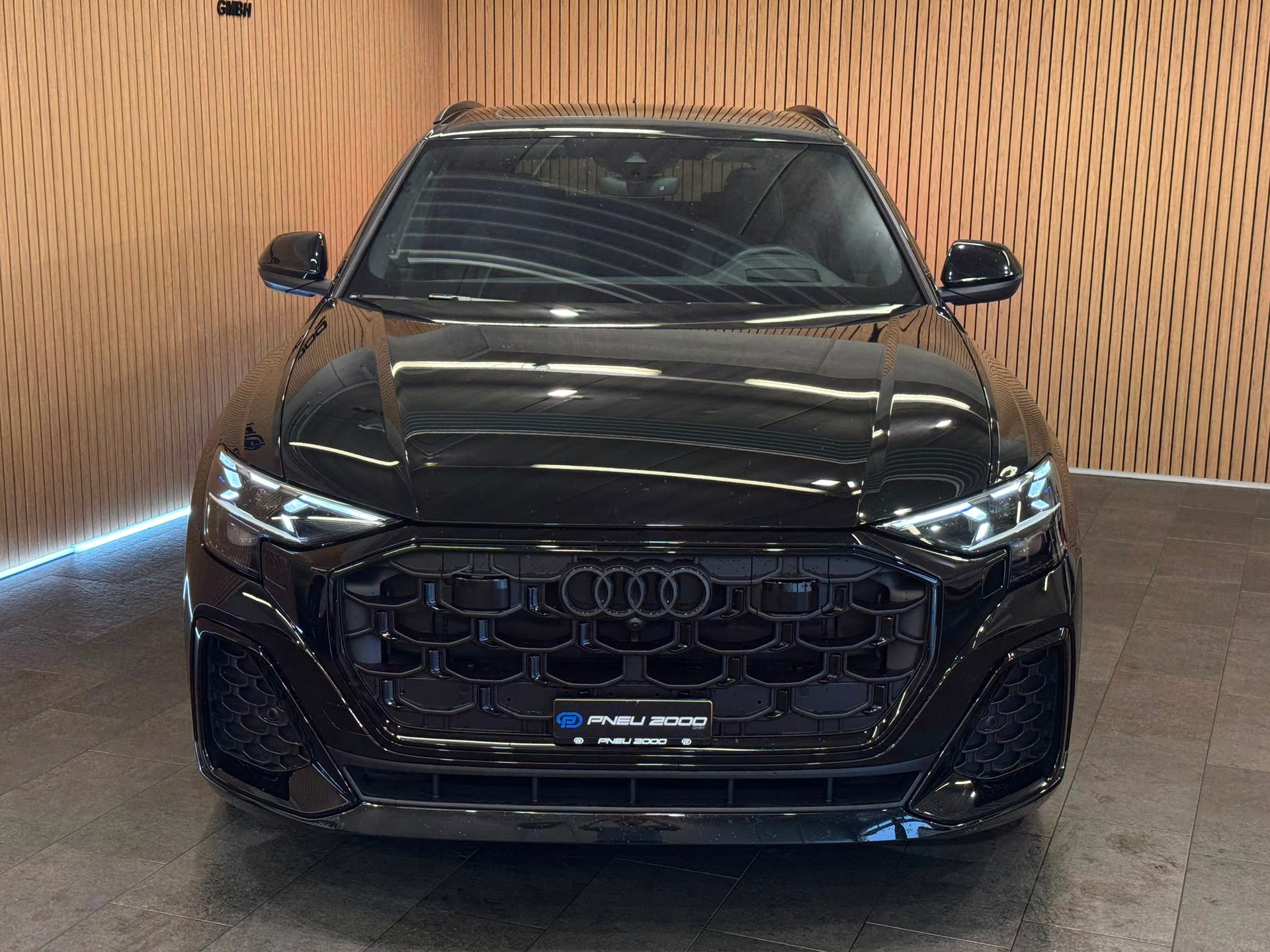 AUDI Q8 SUV 50 TDI quattro tiptronic *Top Ausstattung*-showroom-element-1