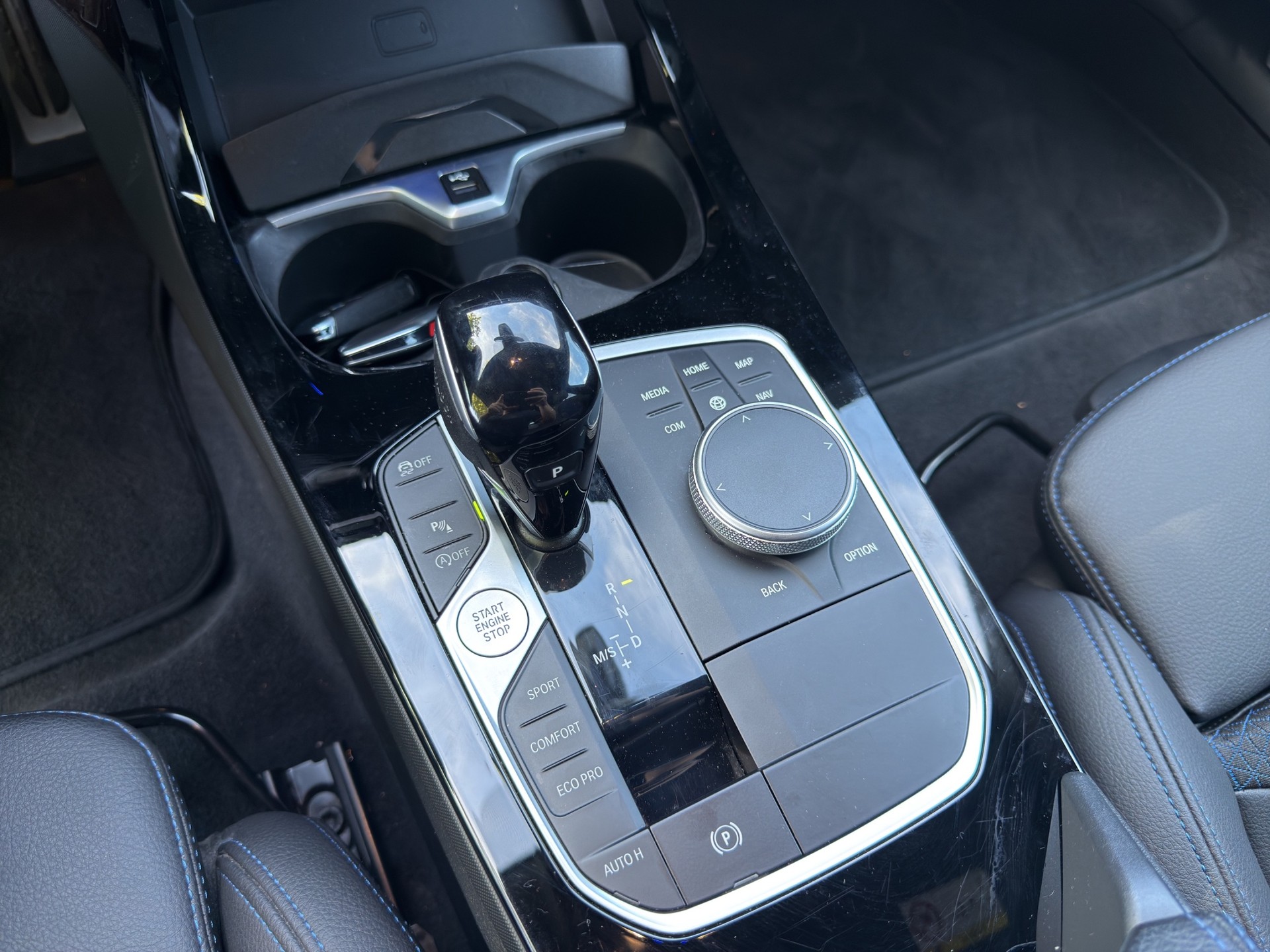 BMW 218i Gran Coupé M Sport Pro-image-14