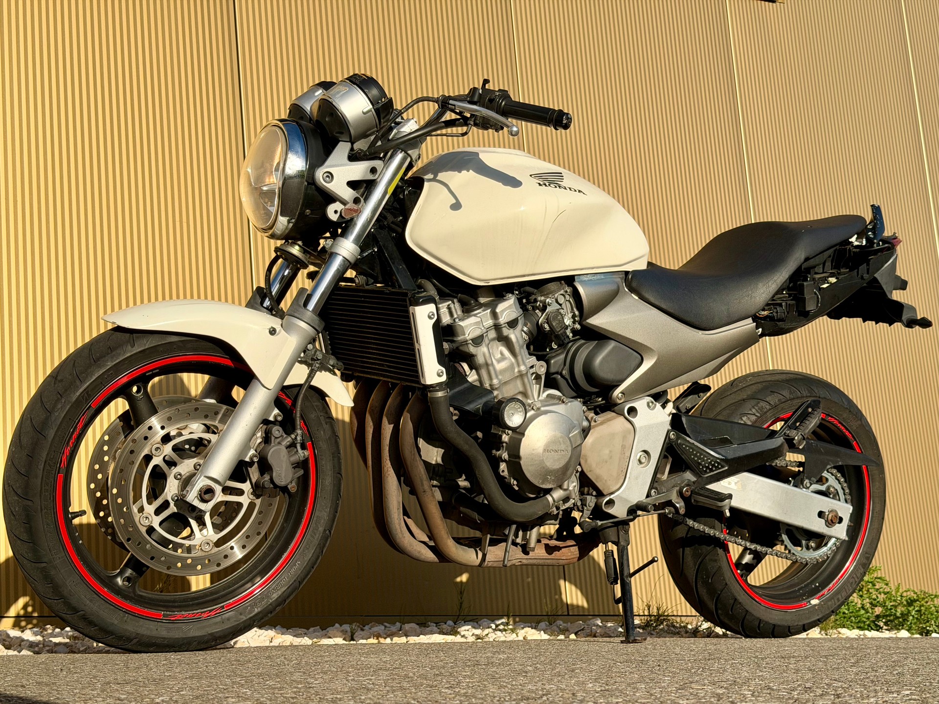 HONDA CB 600 F Hornet (25kW)-image-9