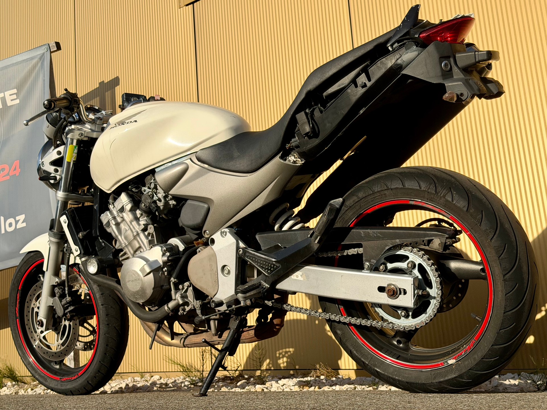 HONDA CB 600 F Hornet (25kW)-image-11