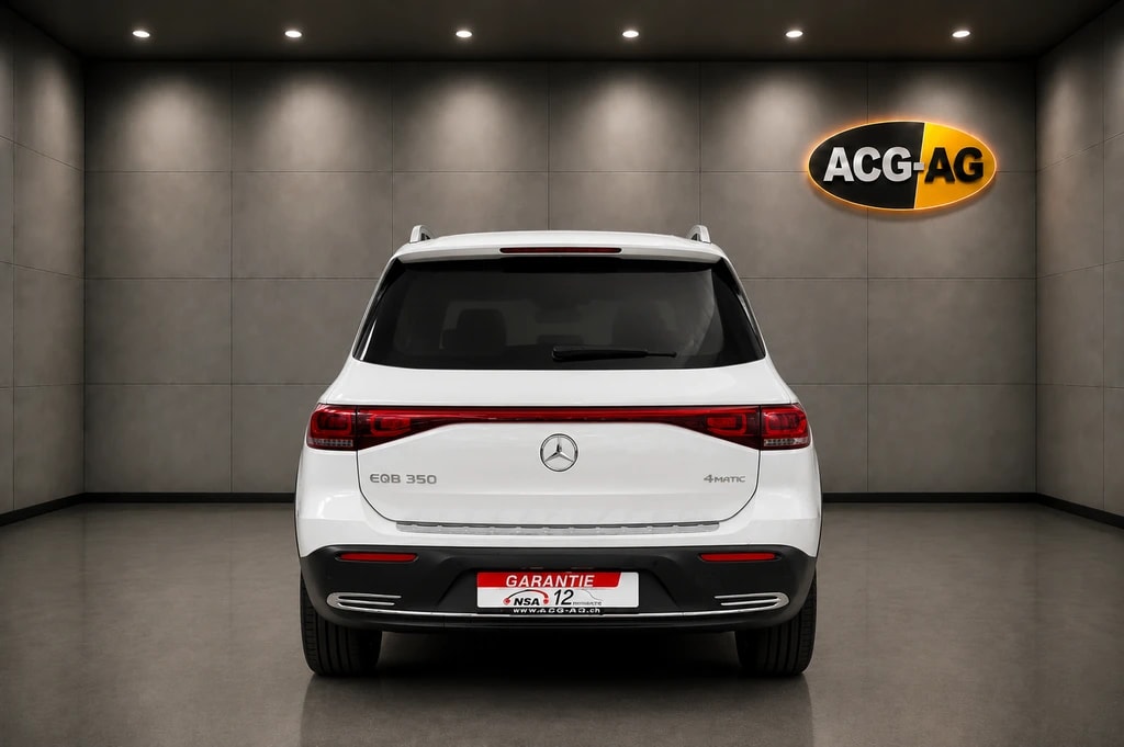 MERCEDES-BENZ EQB 350 4Matic ** NP 65'500.– ** SOH 96,9% ** Gr-Navi ** RF-Kamera ** Sitzheizung ** Ambiente **-showroom-element-3