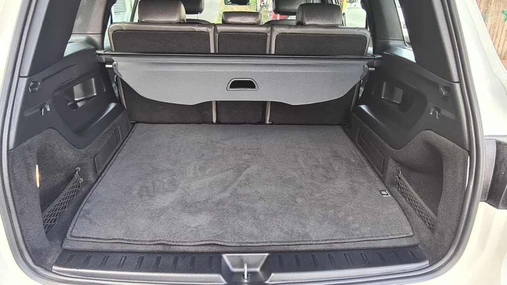 MERCEDES-BENZ EQB 350 4Matic ** NP 65'500.– ** SOH 96,9% ** Gr-Navi ** RF-Kamera ** Sitzheizung ** Ambiente **-image-6