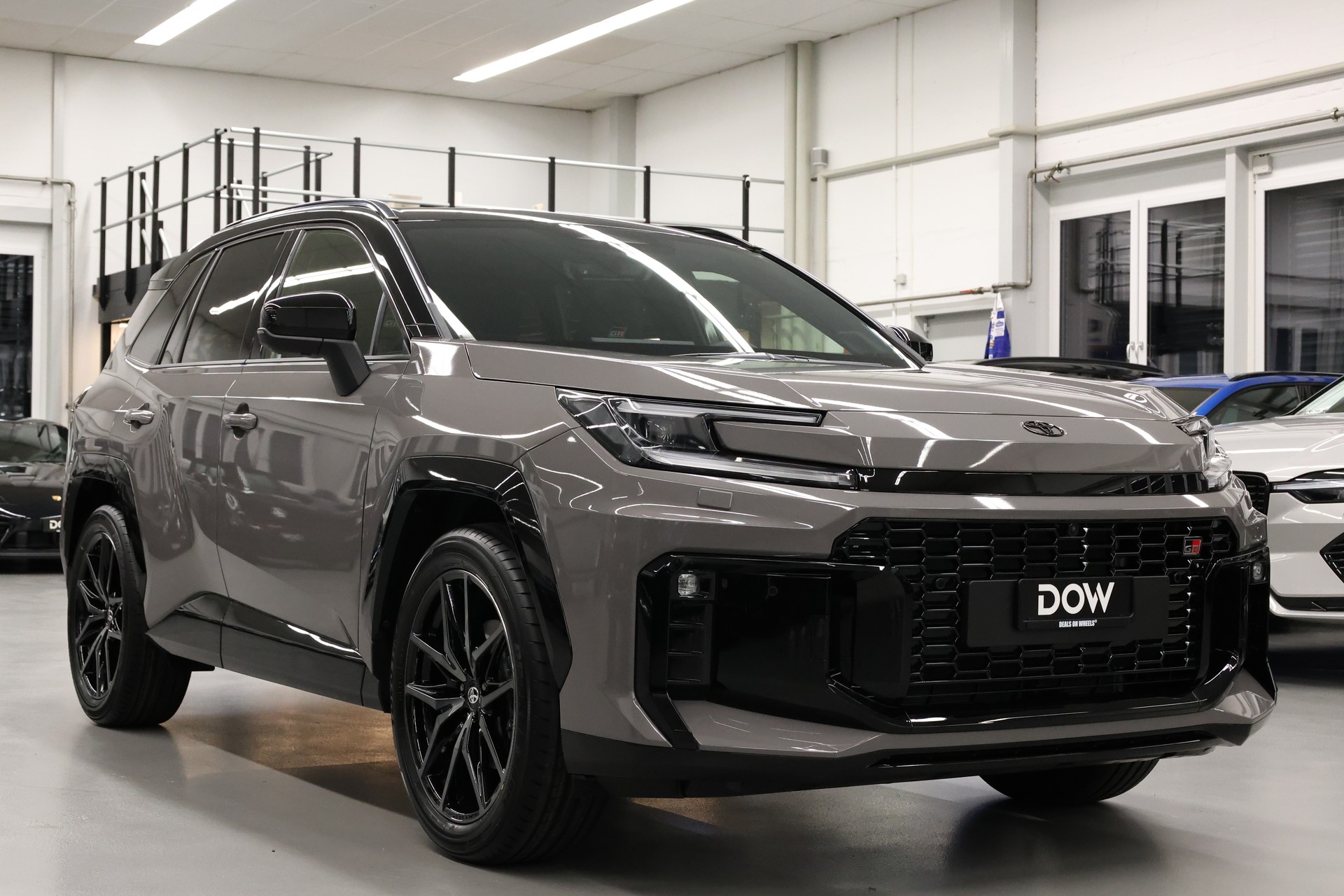 TOYOTA RAV-4 2.5 HSD GR Sport e-CVT AWD-showroom-element-3