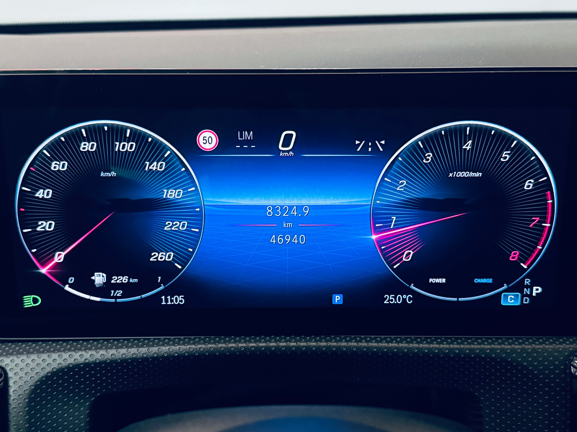 MERCEDES-BENZ A 250 4Matic AMG Line 4Matic 7G-DCT-image-18