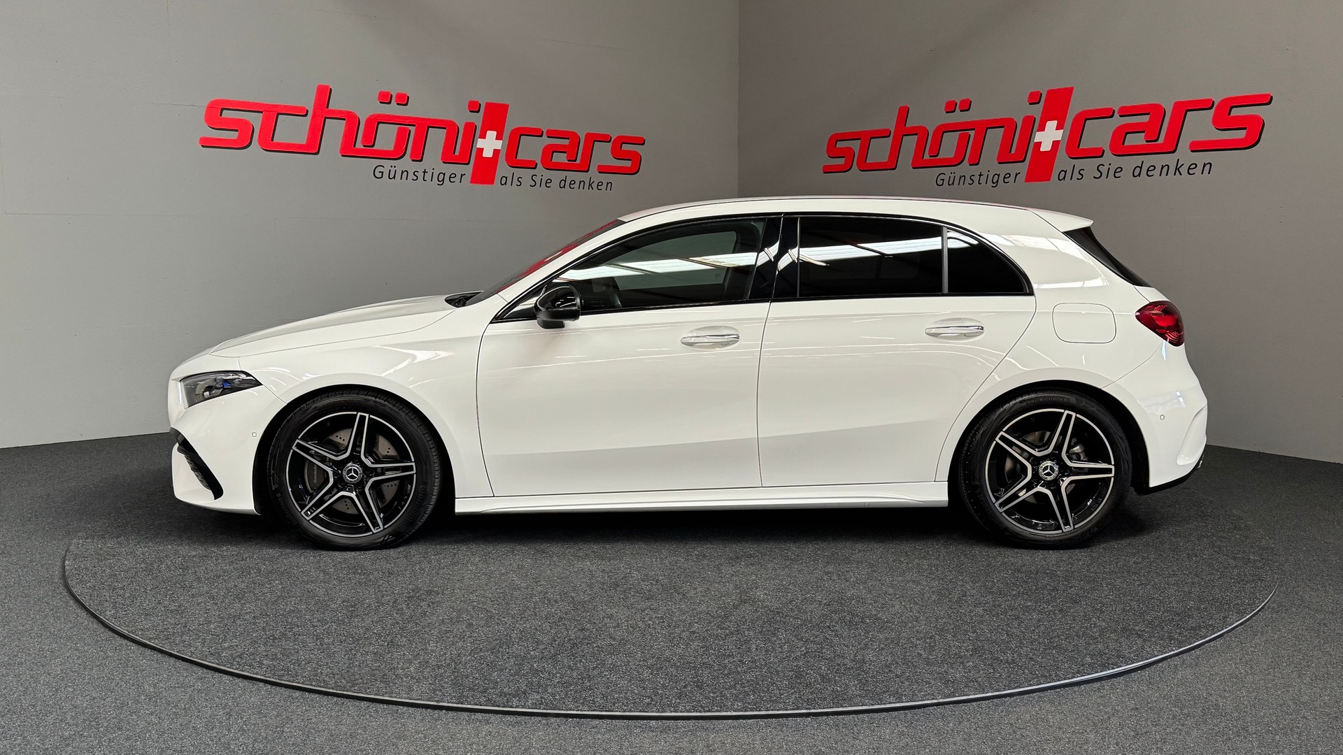 MERCEDES-BENZ A 250 4Matic AMG Line 4Matic 7G-DCT-showroom-element-2