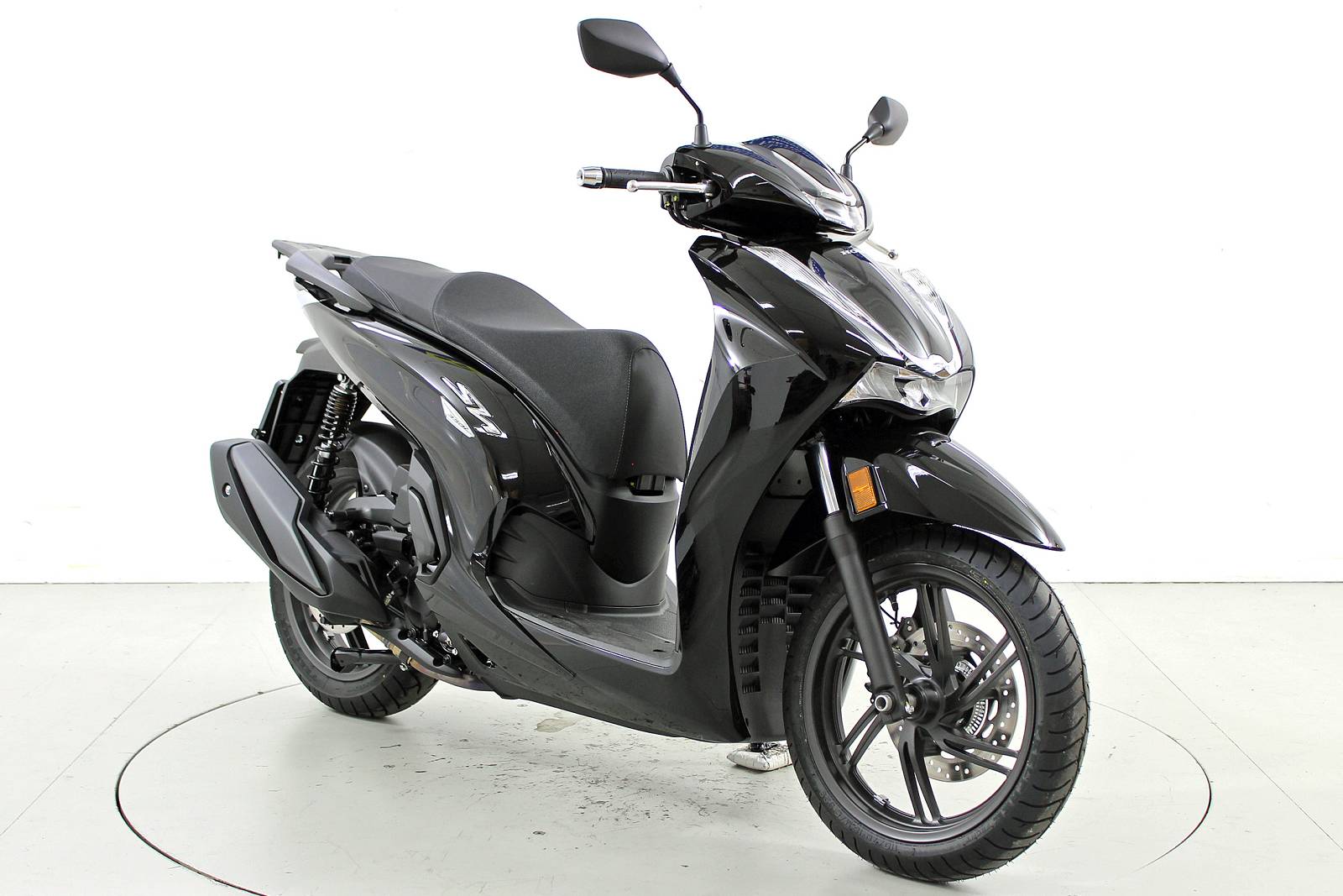 HONDA SH 350 ABS-image-1