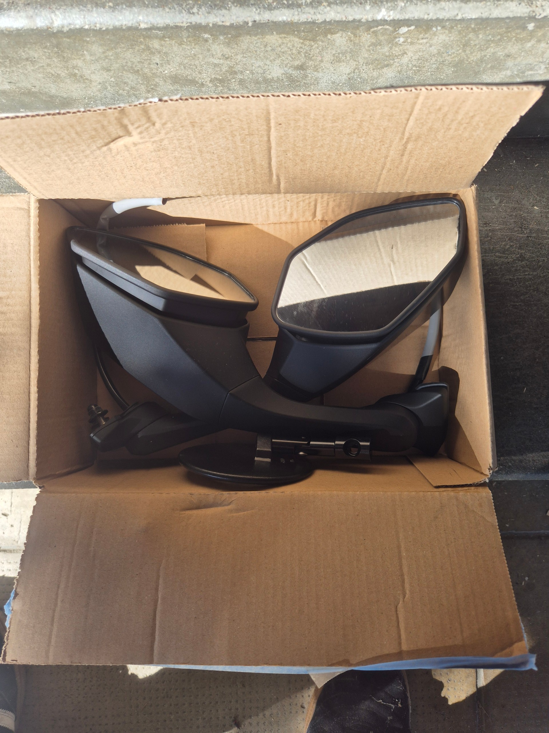 YAMAHA YZF-R1 ABS-image-7