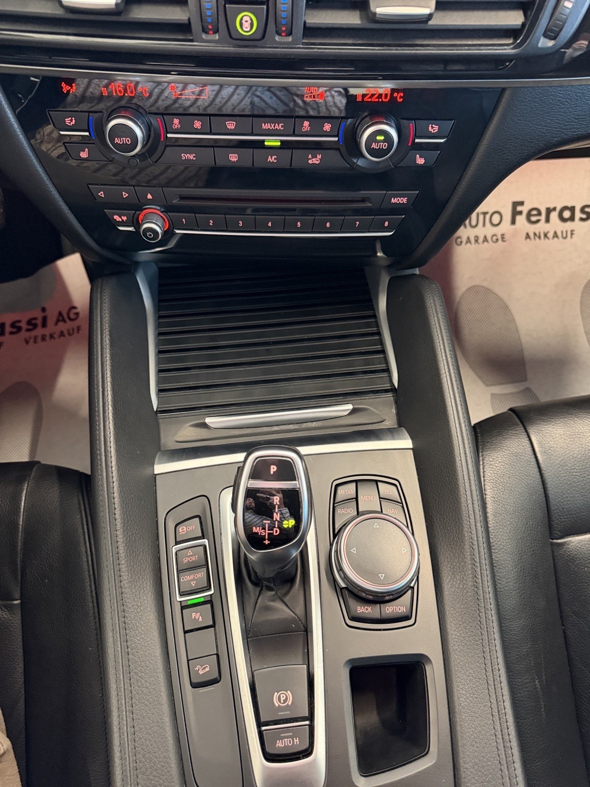 BMW X6 xDrive 40d Steptronic-image-29