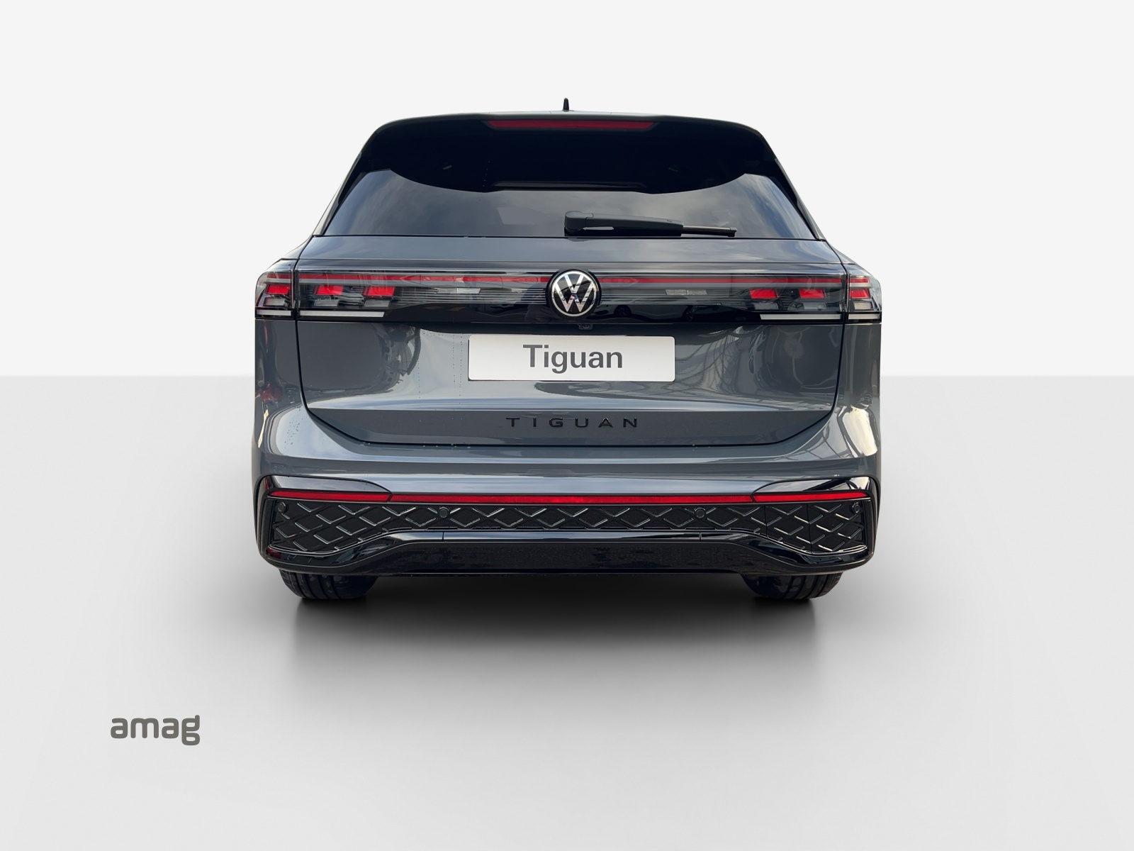 VW Tiguan 2.0 TSI DSG R-Line 4Motion-showroom-element-3