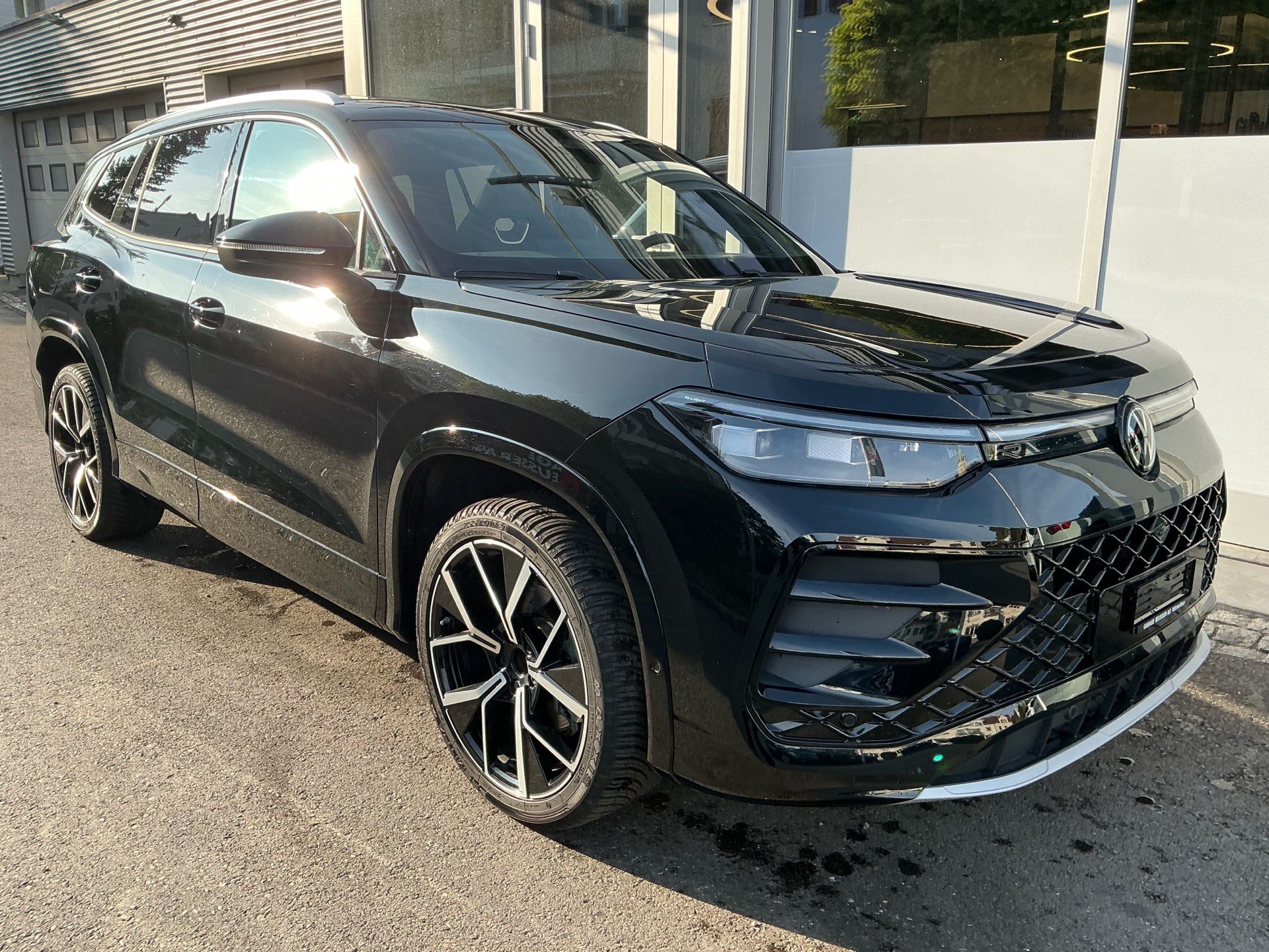 VW Tayron 2.0 TDI 142 kW 4Motion R-Line ***360° KAMERA & ANHÄNGERKUPPLUNG ***-image-2