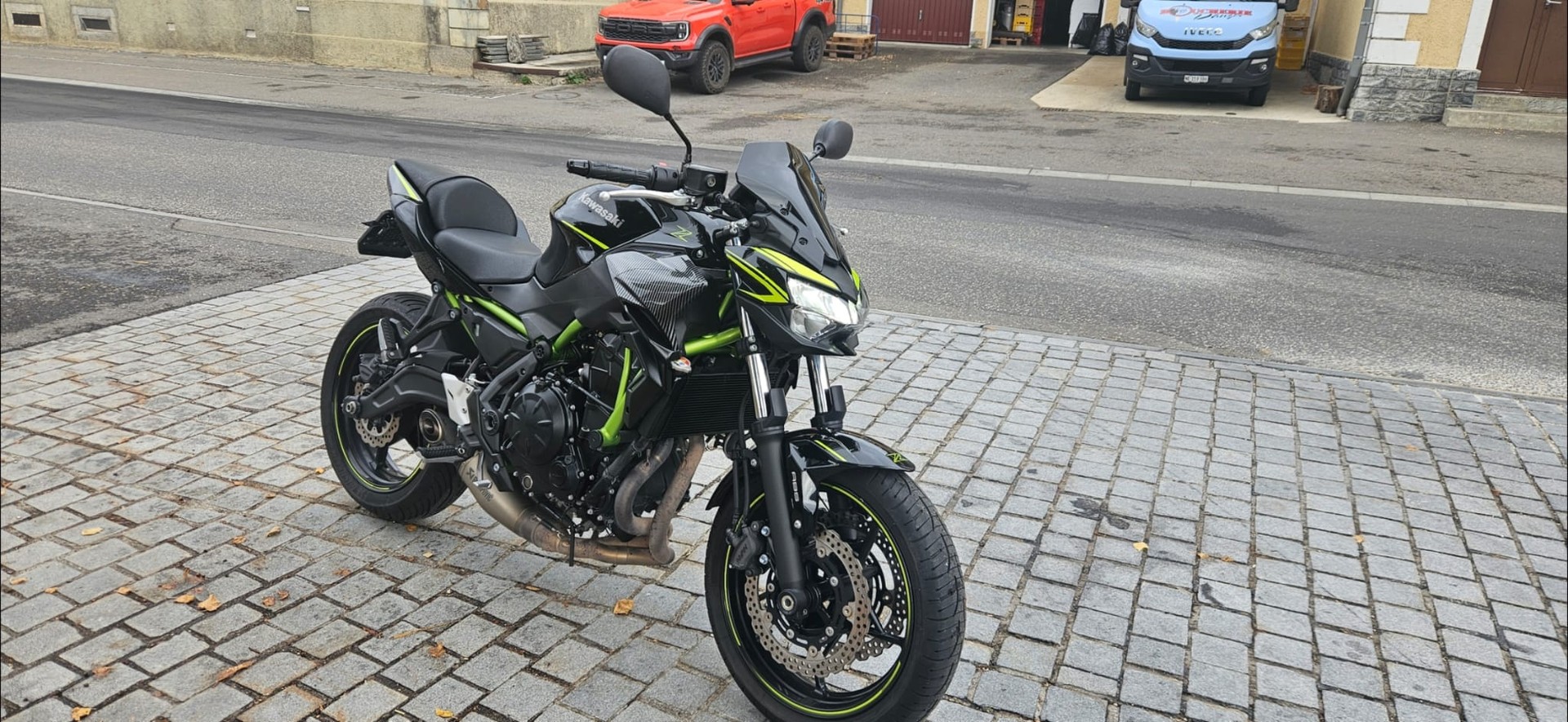 KAWASAKI Z 650 ABS-image-1