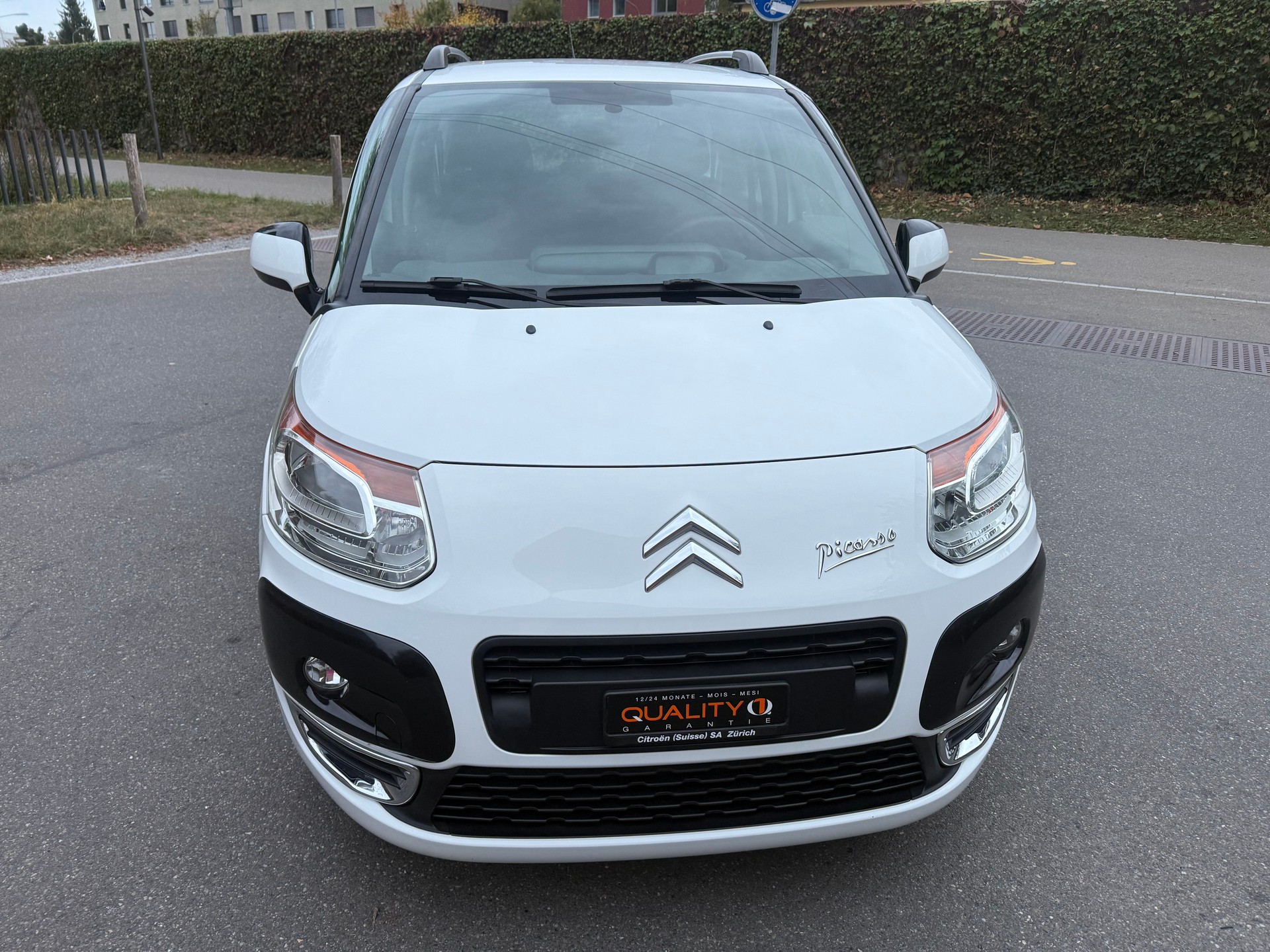 CITROEN C3 Picasso 1.6 HDi Exclusive-showroom-element-2