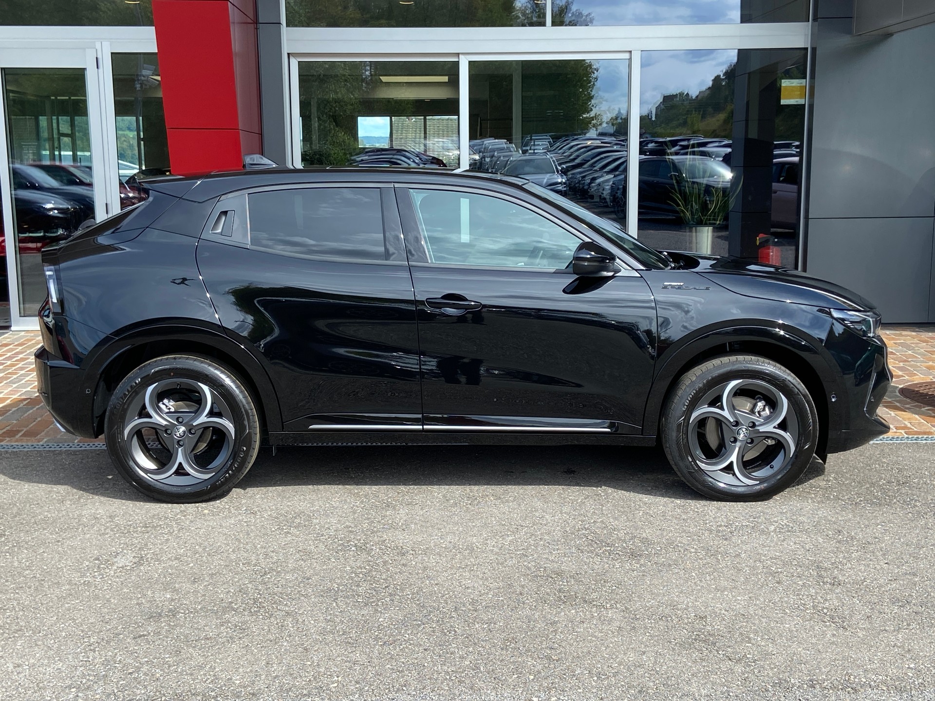 ALFA ROMEO Junior 1.2 48V Hybrid Sport Speciale Tech Sky MY26-image-19