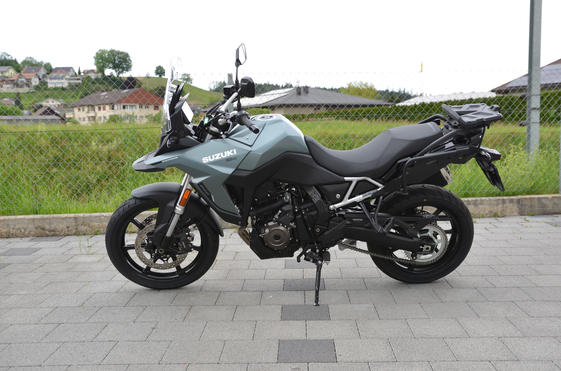 SUZUKI DL 800 V-Strom ABS-image-1