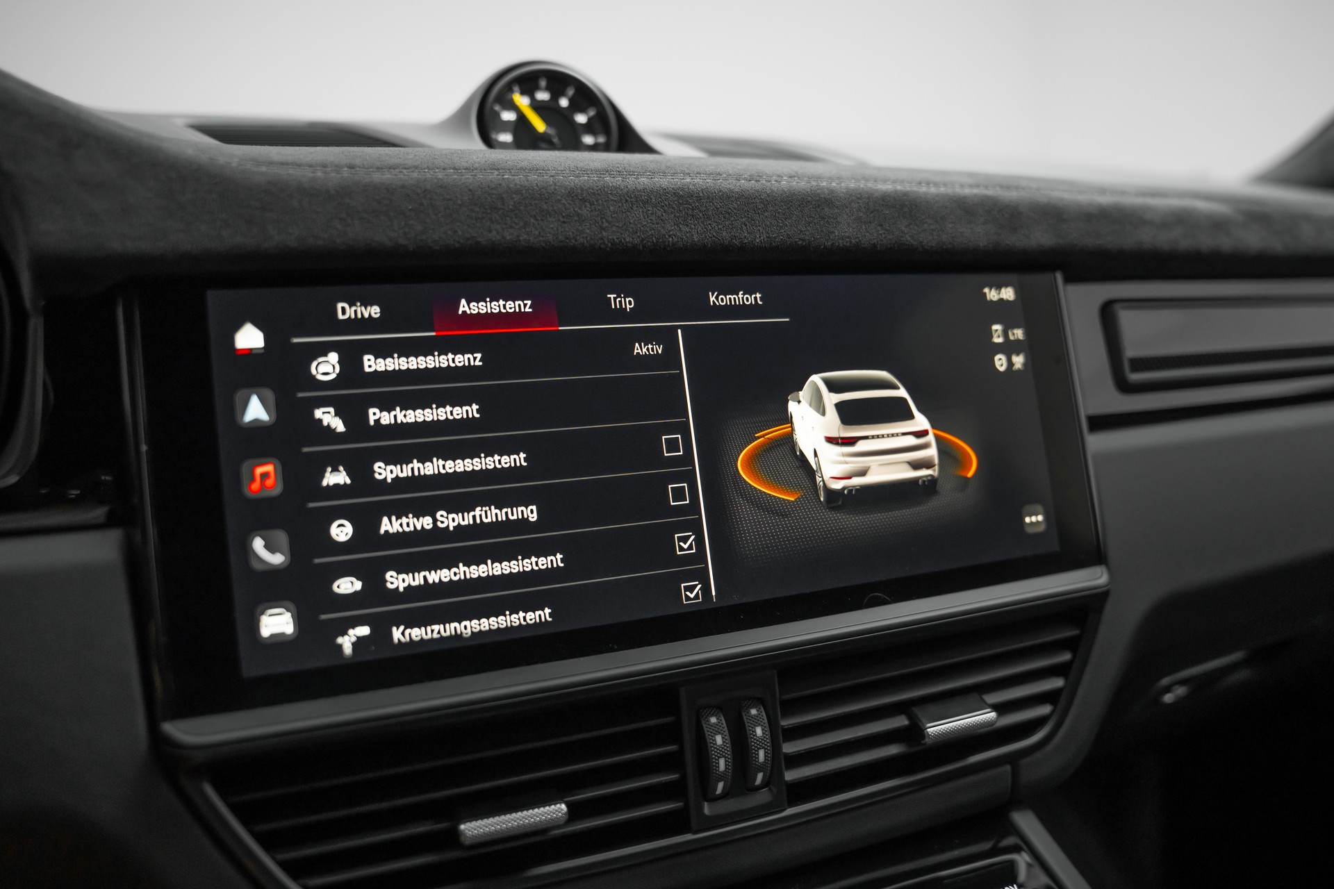 PORSCHE Cayenne Turbo GT-image-19