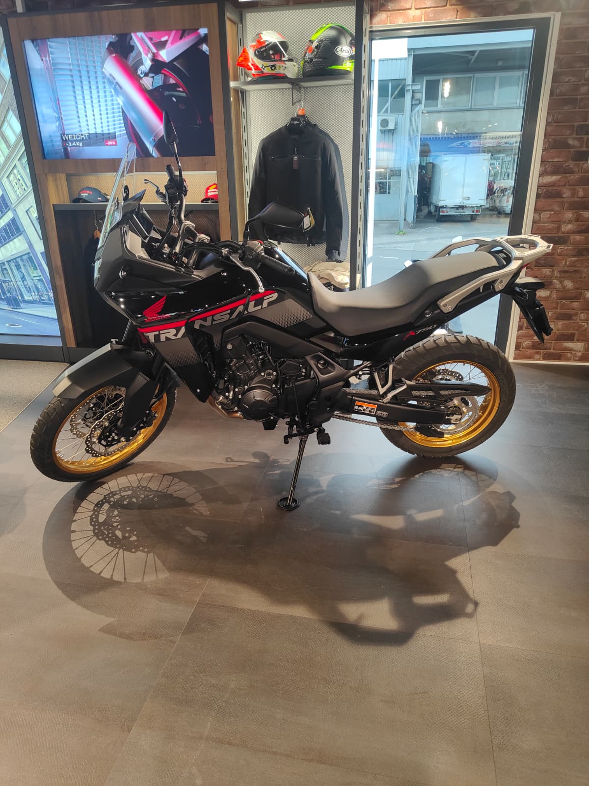 HONDA XL 750 Transalp-image-3