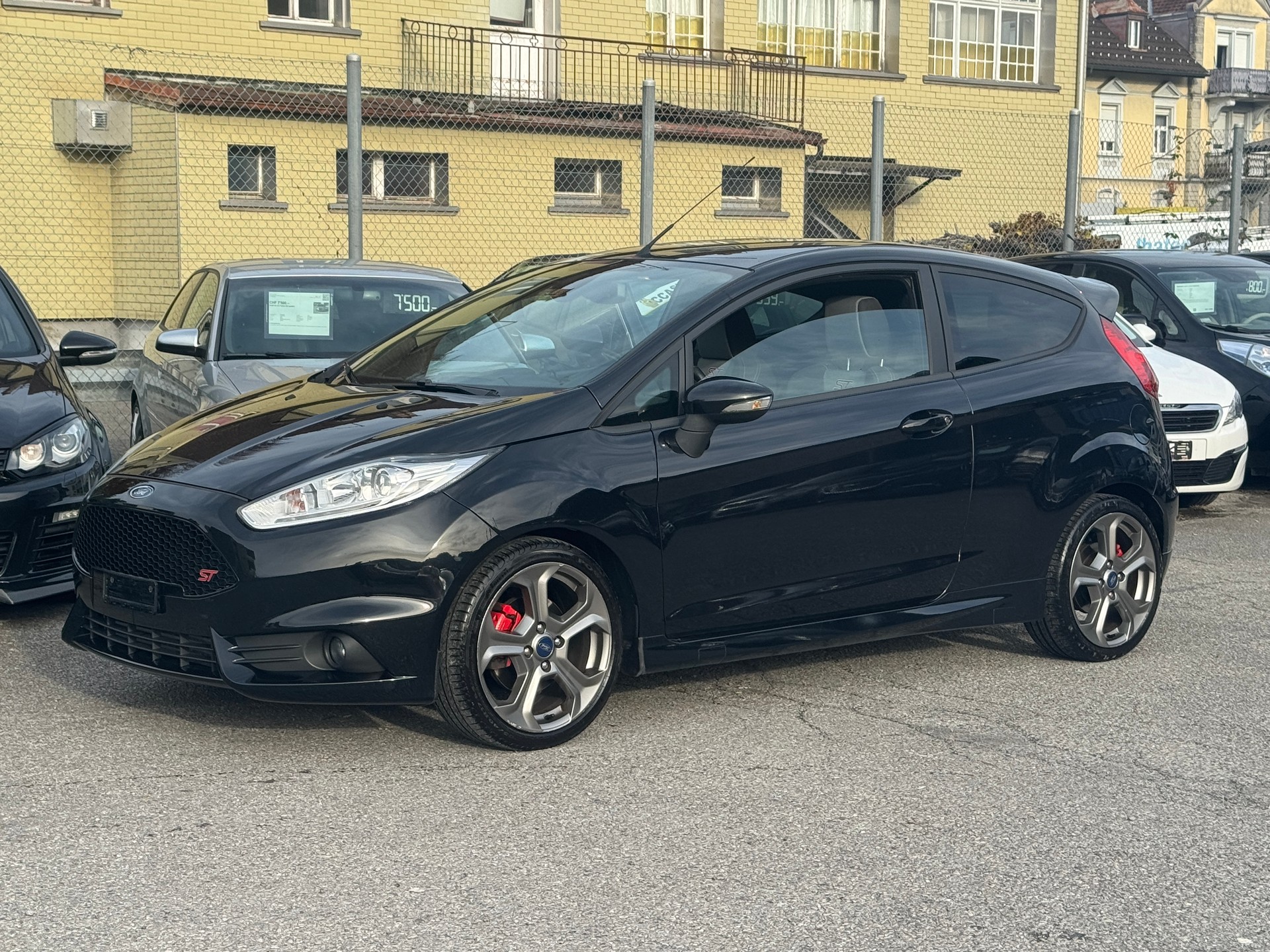 FORD Fiesta 1.6 SCTi-image-1