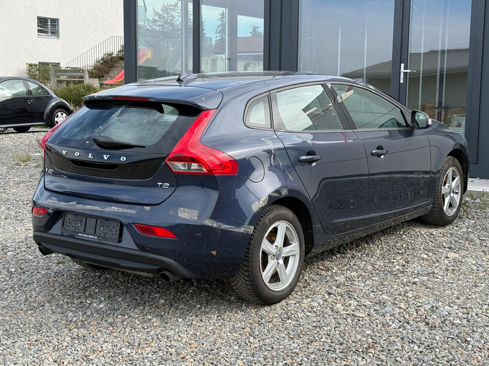 VOLVO V40 T2 Kinetic **HAGELSCHADEN** **Jetzt nur noch CHF 4'900.- statt CHF 9'900.-**-image-6