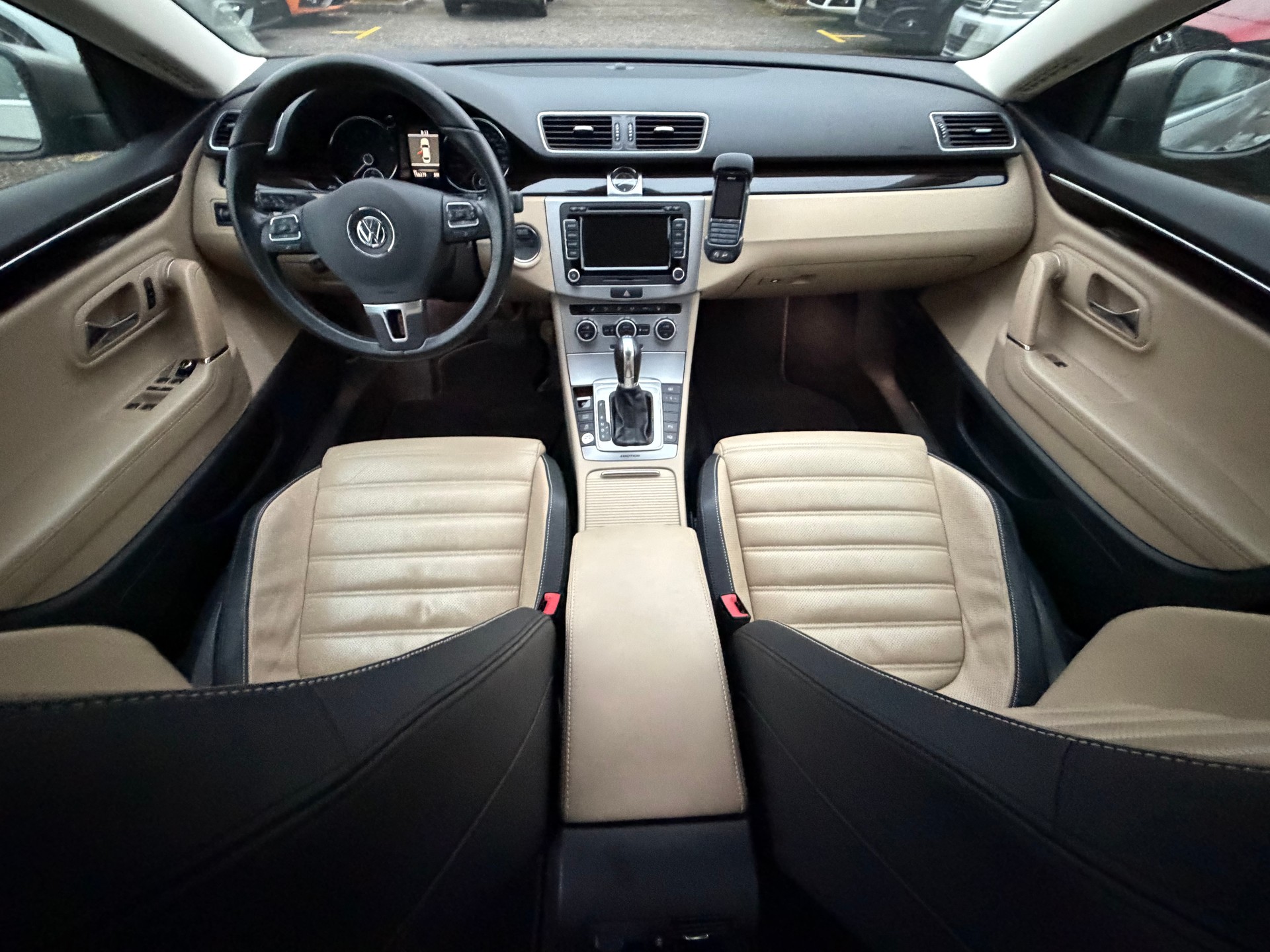 VW CC 3.6 V6 FSI 4Motion DSG-image-12