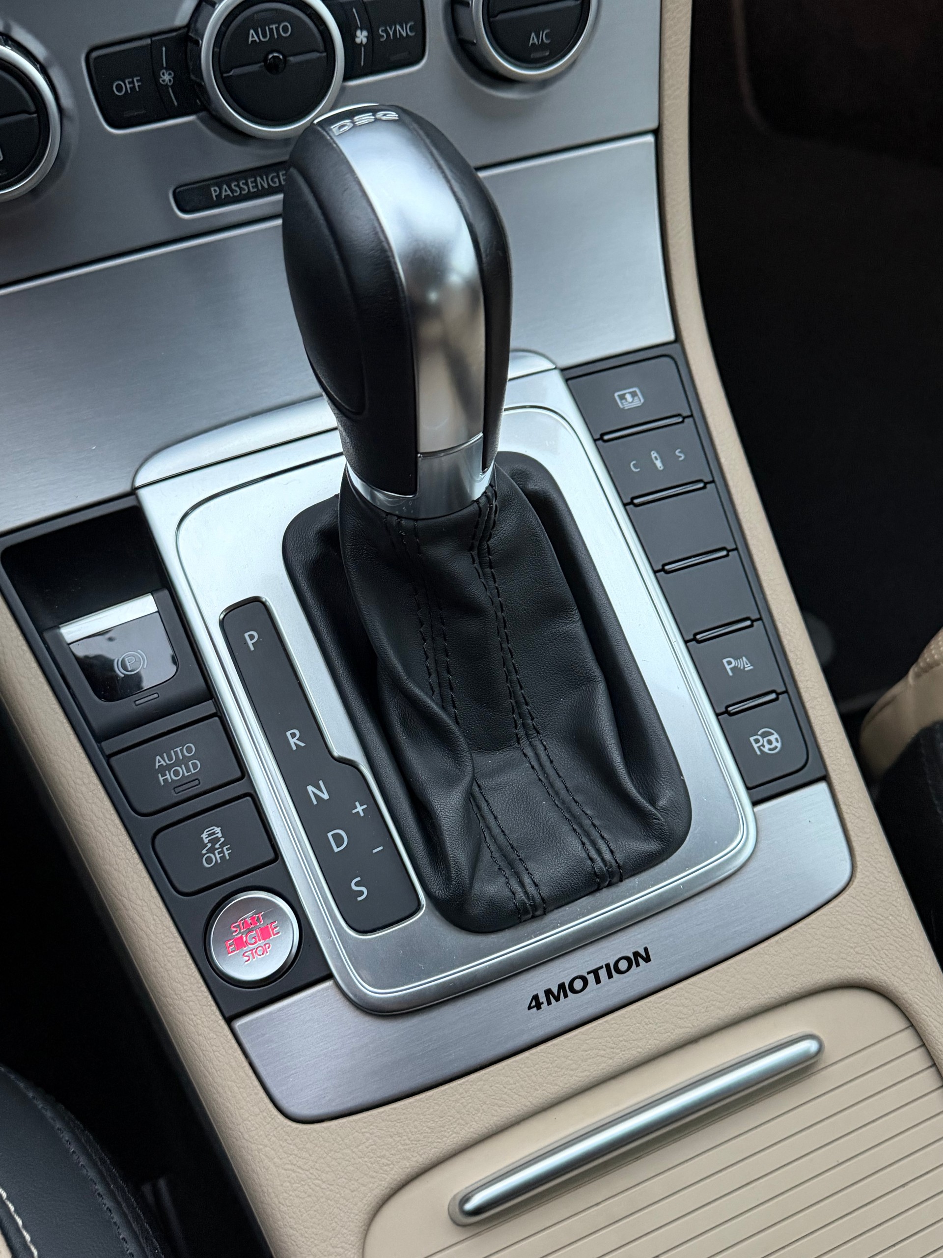 VW CC 3.6 V6 FSI 4Motion DSG-image-18