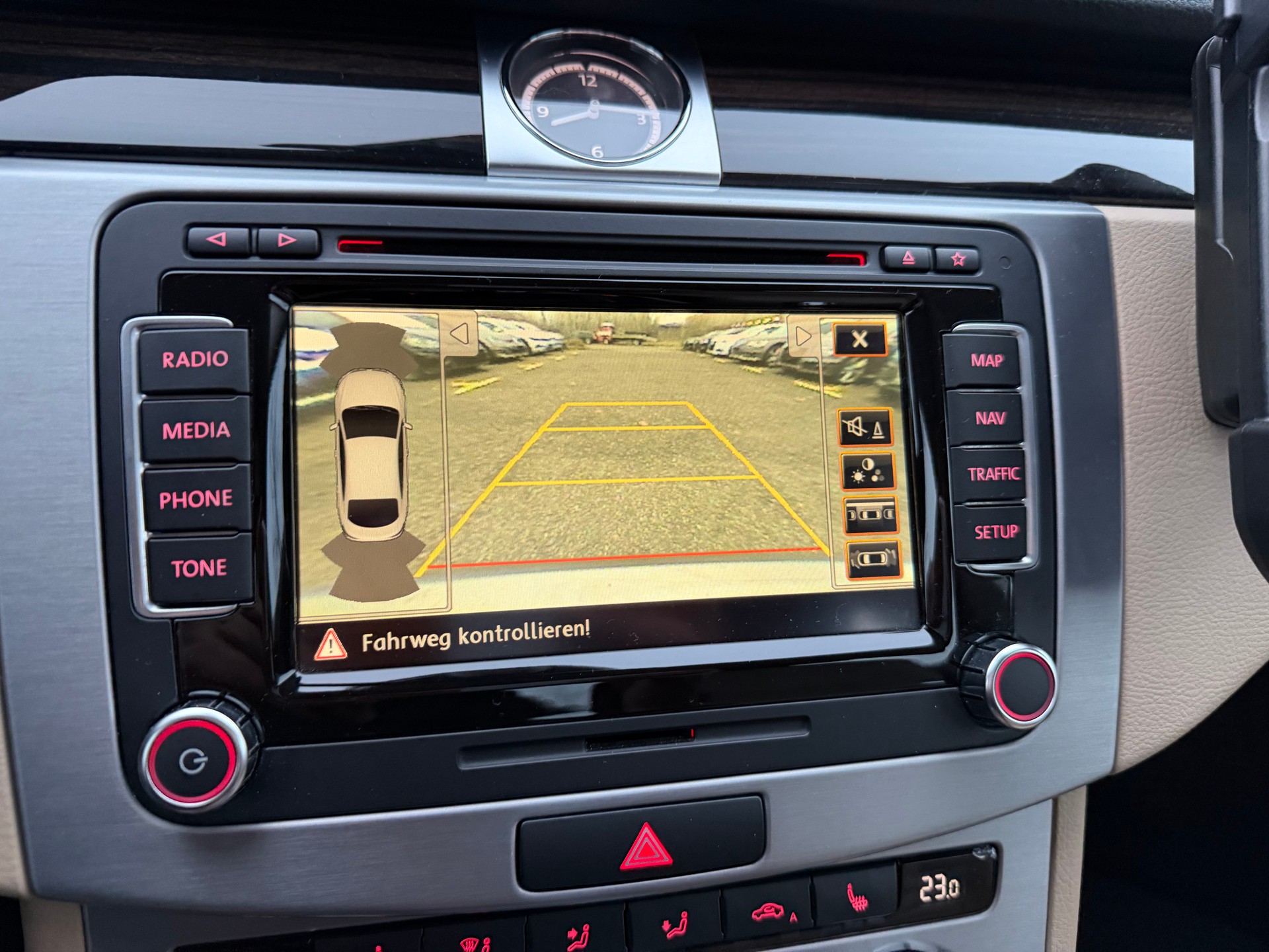 VW CC 3.6 V6 FSI 4Motion DSG-image-21