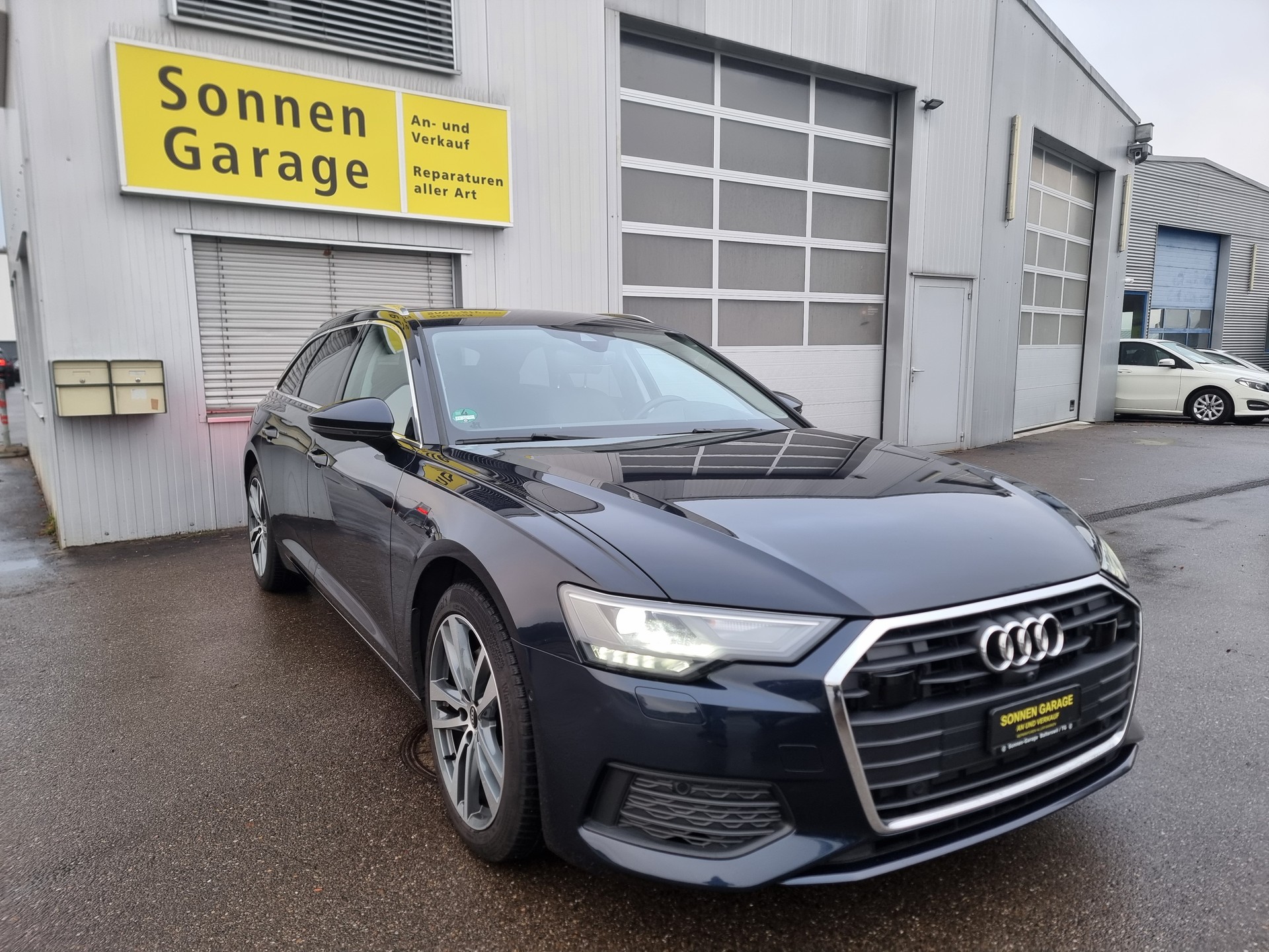 AUDI A6 Avant 40TDI Attraction S-tronic