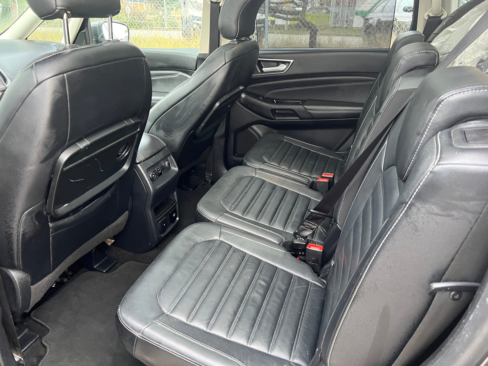 FORD Galaxy 2.0 TDCi Titanium AWD PowerShift-image-13