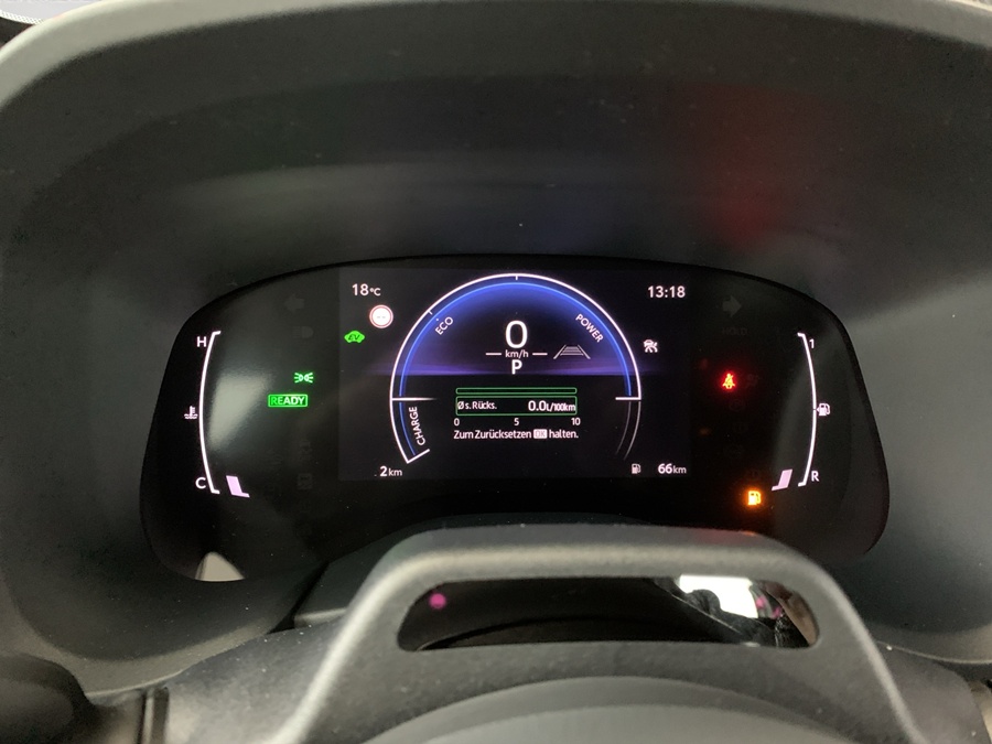 TOYOTA Aygo X 1.5 Comfort e-CVT-image-12