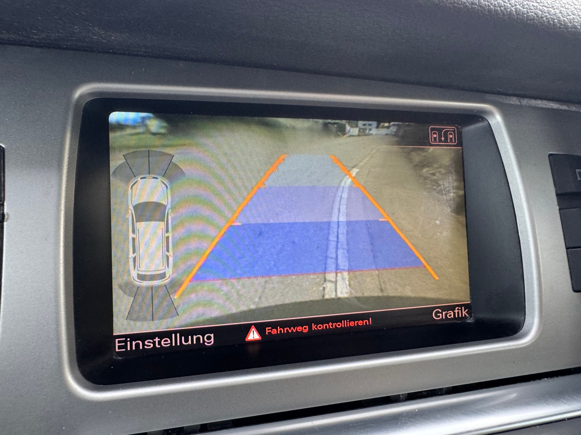AUDI Q7 3.0 TDI quattro tiptronic-image-12