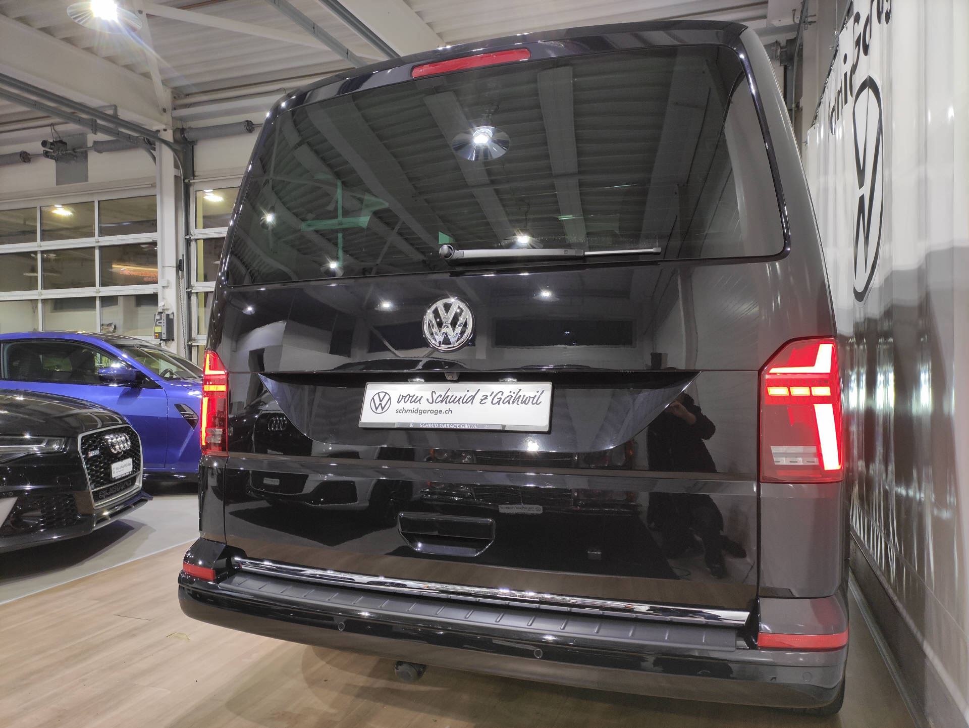 VW T6.1 Multivan 2.0 TDI 204 Highline Liberty DSG 4m-image-14