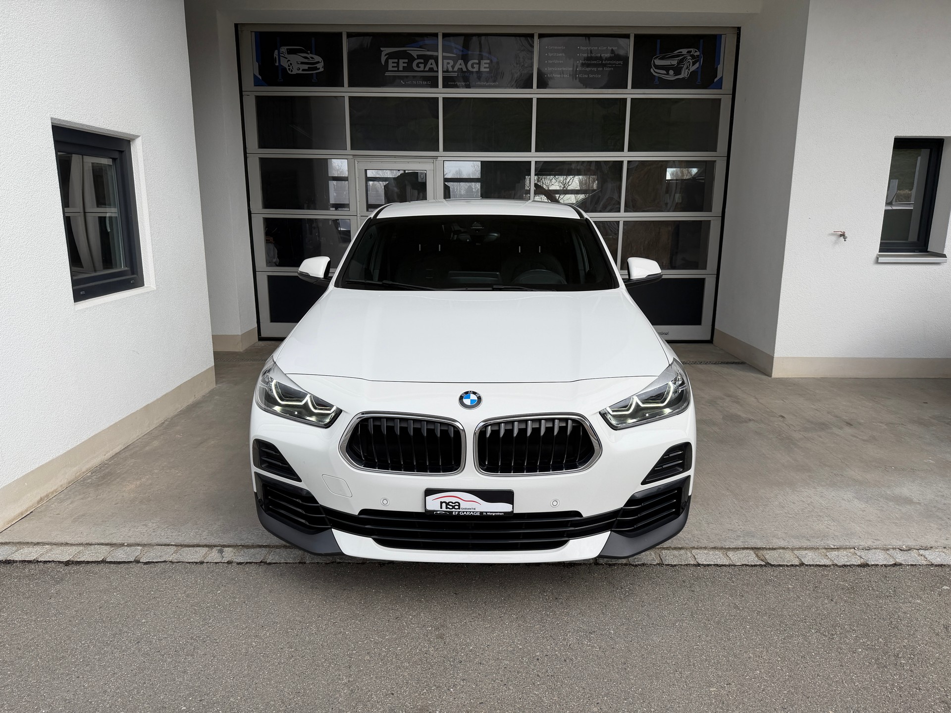 BMW X2 xDrive 18d Steptronic-showroom-element-1