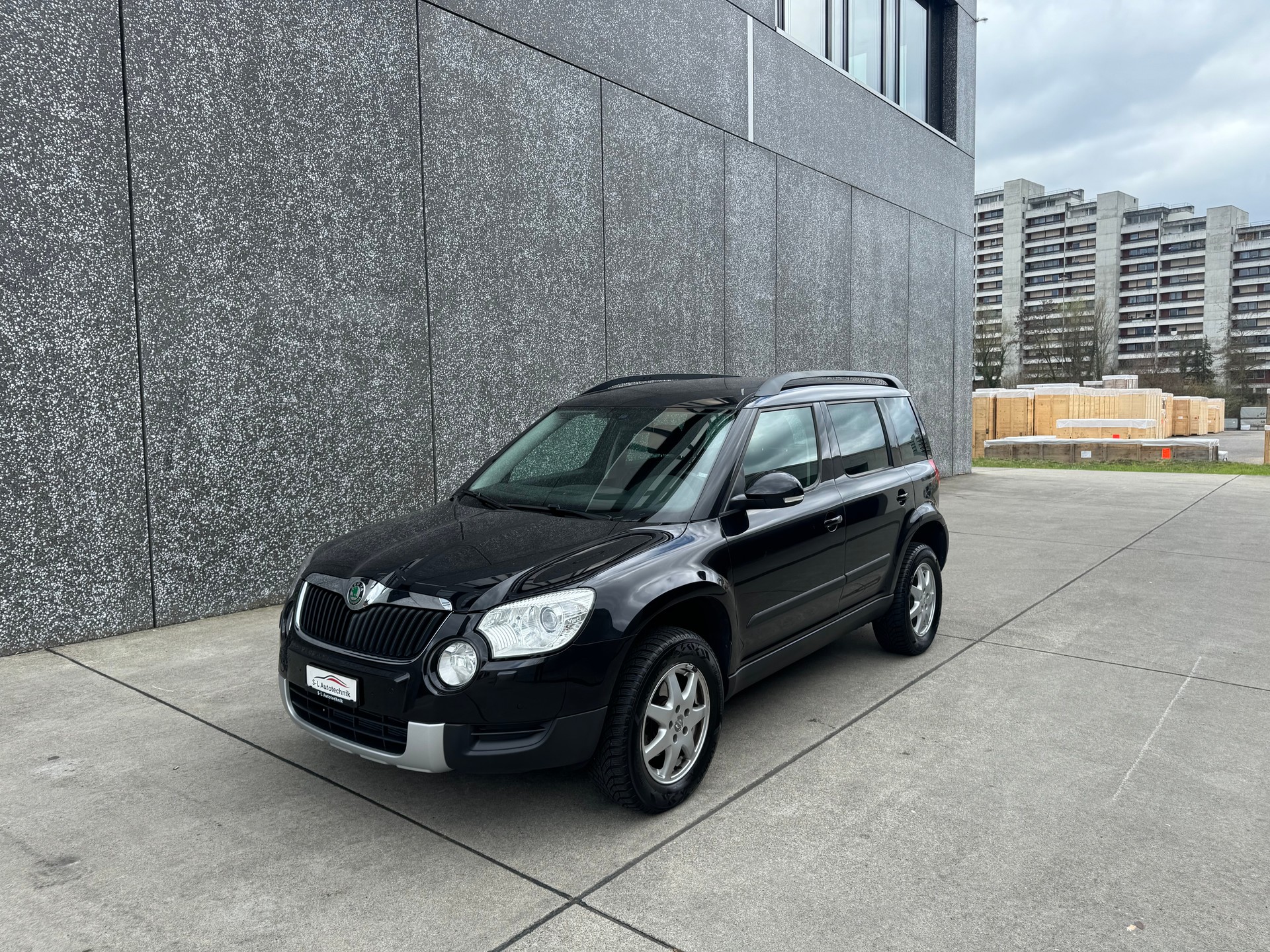SKODA Yeti 2.0 TDI Elegance 4x4 DSG