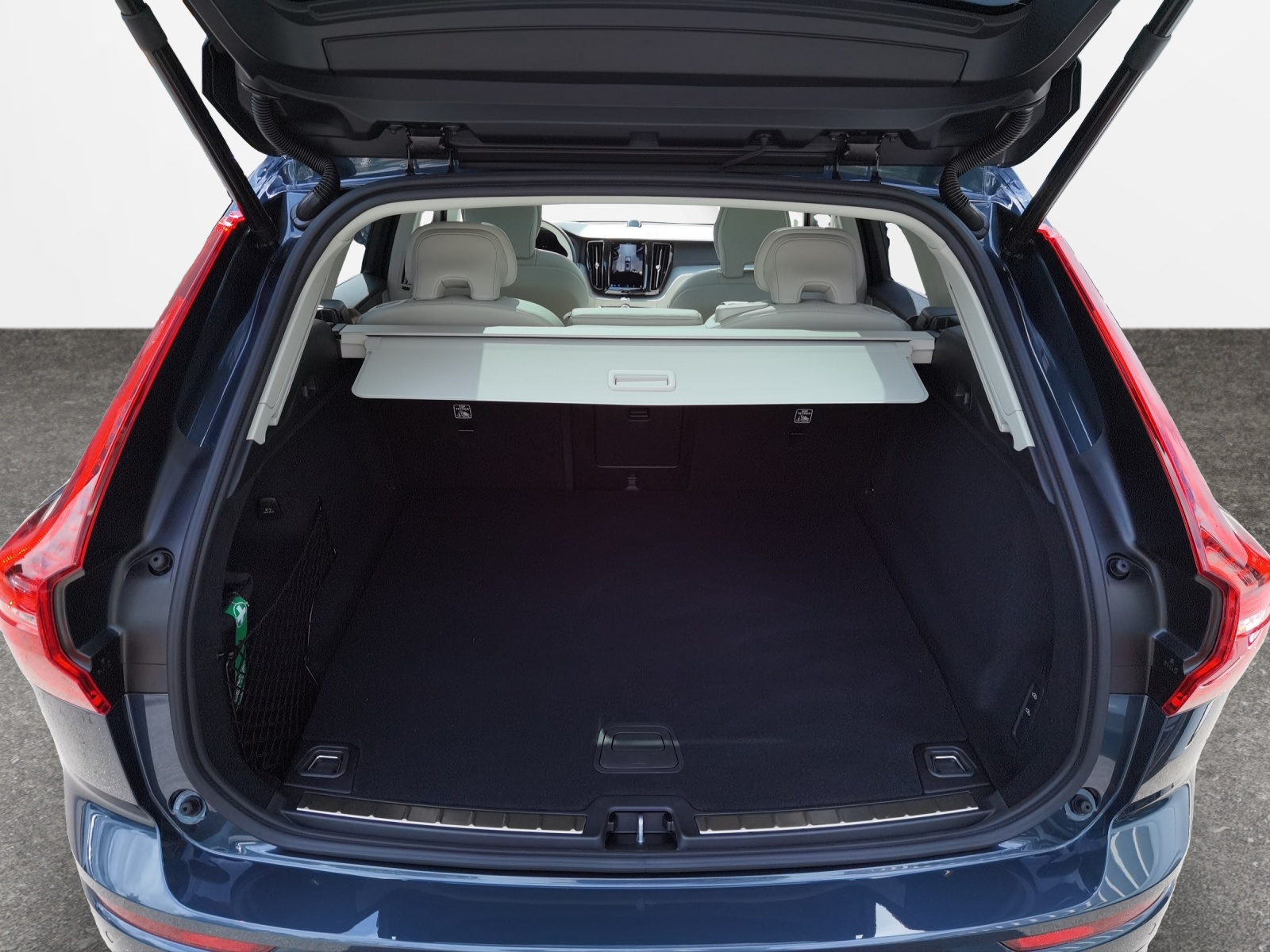 VOLVO XC60 2.0 T8 TE Ultra Bright eAWD-image-14