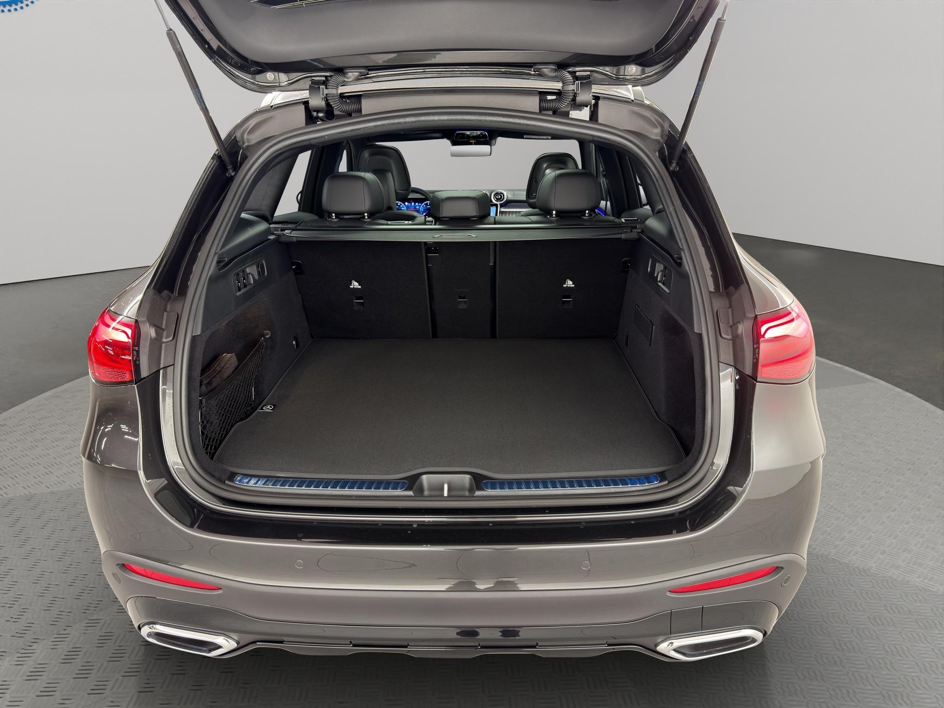 MERCEDES-BENZ GLC 450 d AMG Line 4matic-image-6