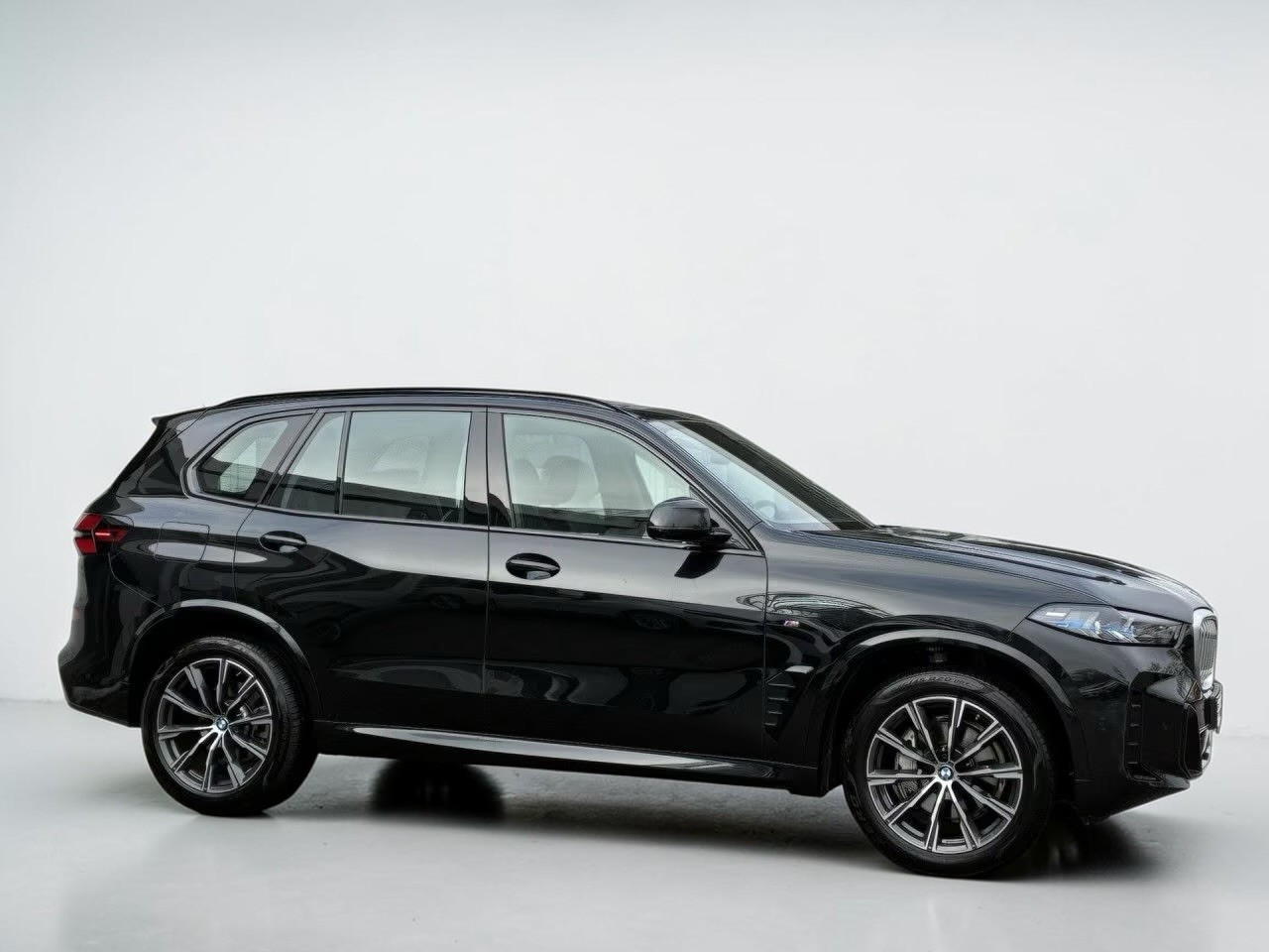 BMW X5 xDrive 48V 30d M Sport Steptronic-image-5