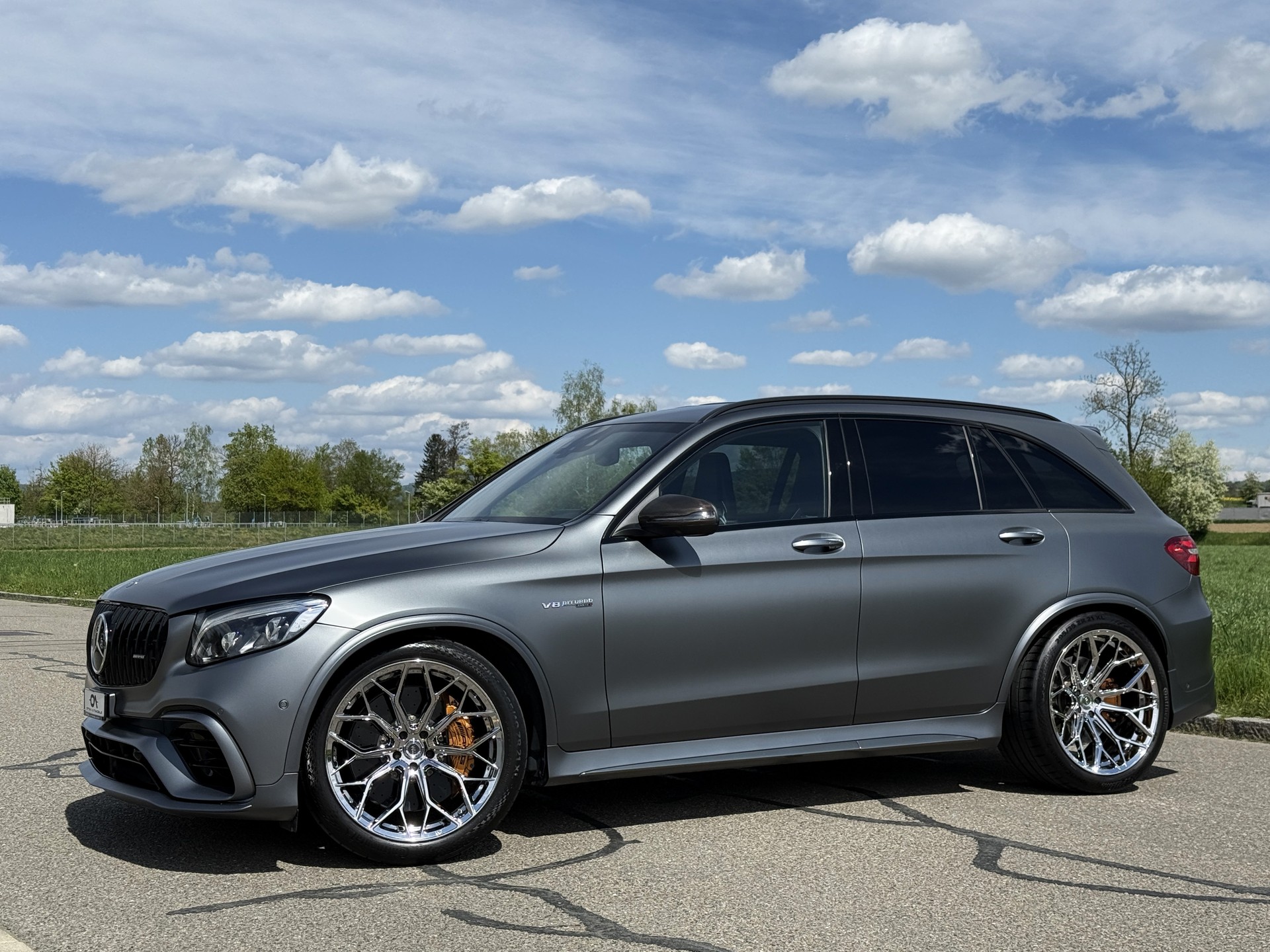 MERCEDES-BENZ GLC 63 S AMG *EDITION 1* 9G-Tronic 4M - *UNIKAT AUS 1.HAND* - *EINMALIG GEPFLEGT* - *21" 8-FACH & GARANTIE*-showroom-element-3