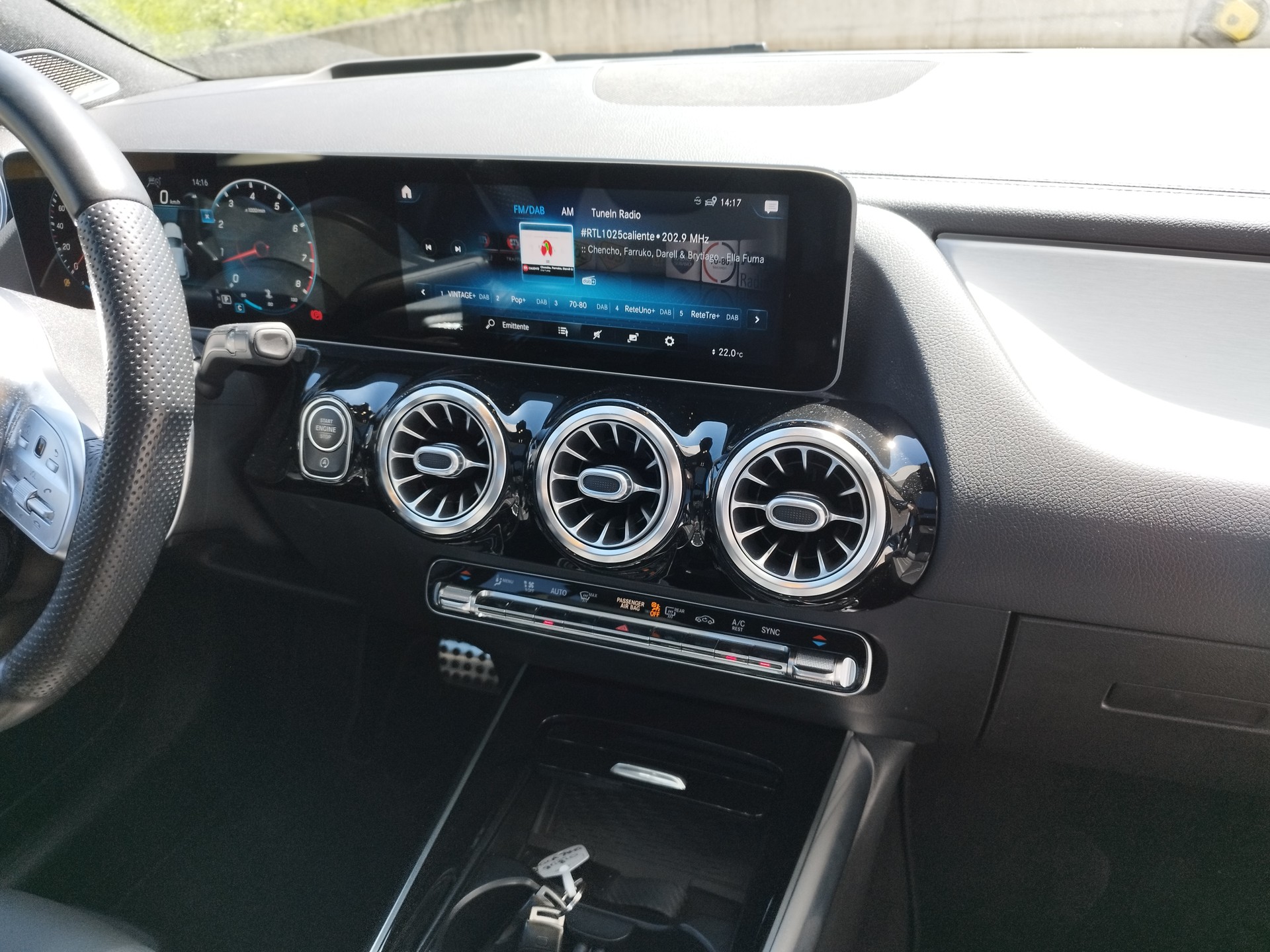 MERCEDES-BENZ GLA 35 AMG 4Matic 8G-Speedshift DCT-image-8