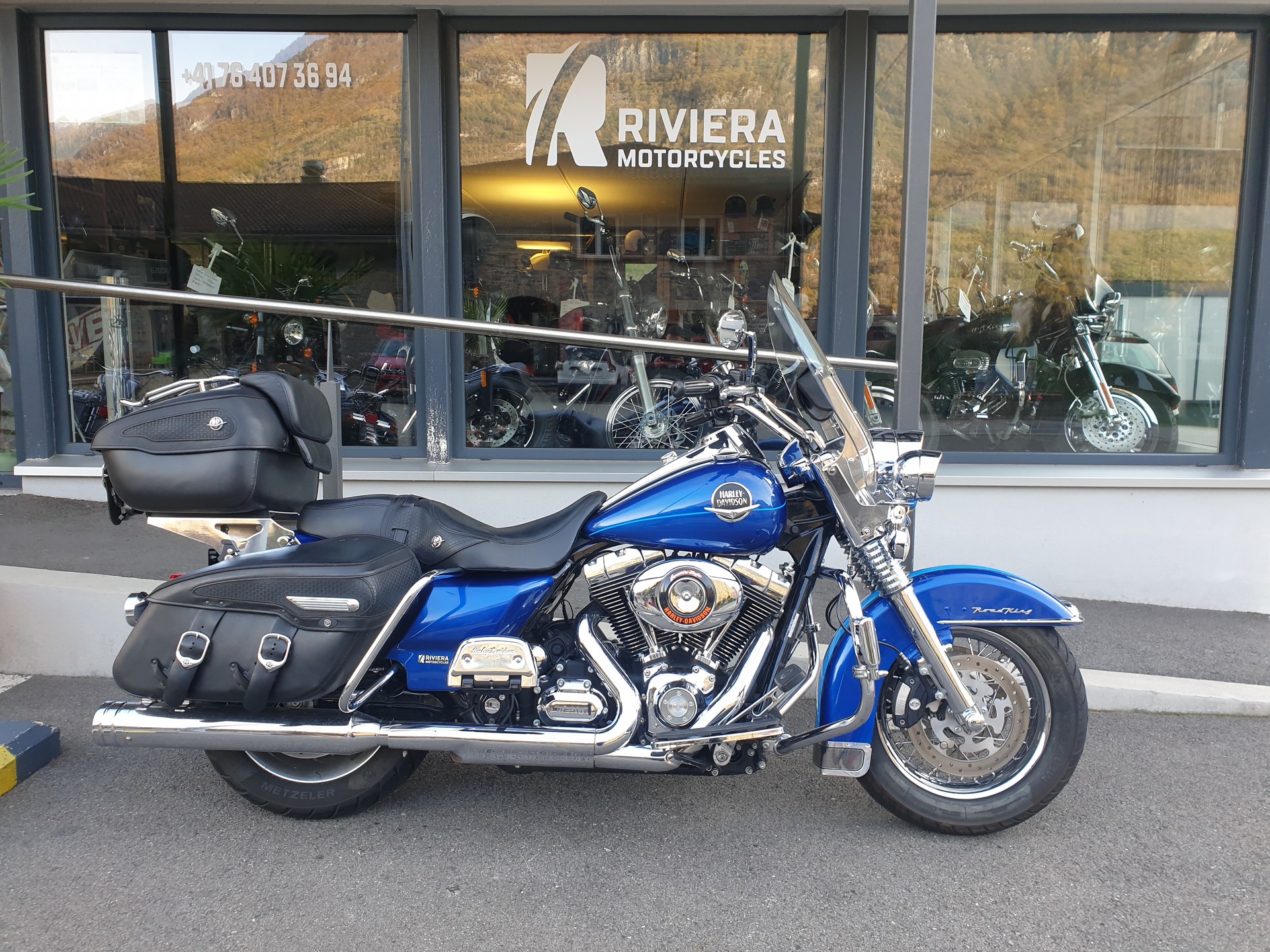 HARLEY-DAVIDSON FLHRC Road King Classic ABS