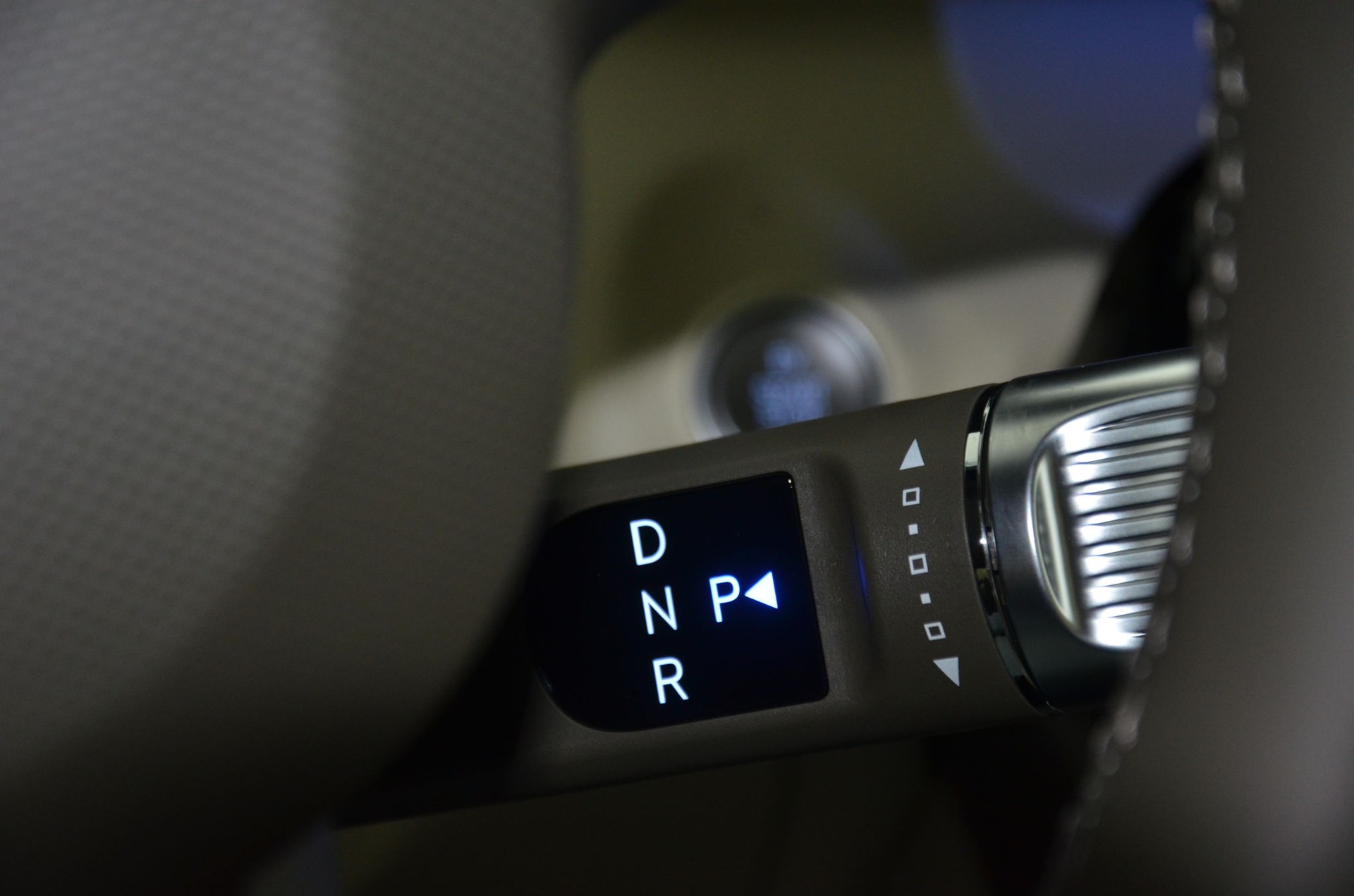 HYUNDAI Inster 49kWh Luxury-image-22