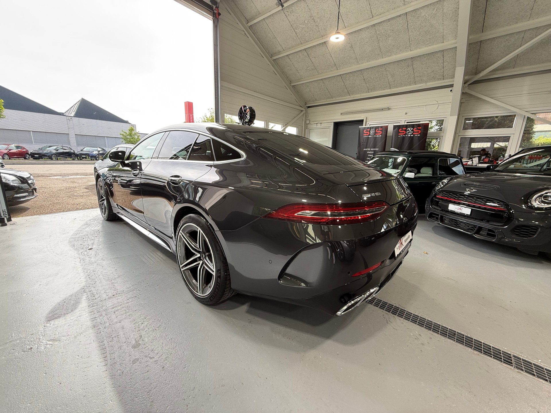 MERCEDES-BENZ AMG GT 4 63 S 4Matic+ Speedshift MCT-image-7