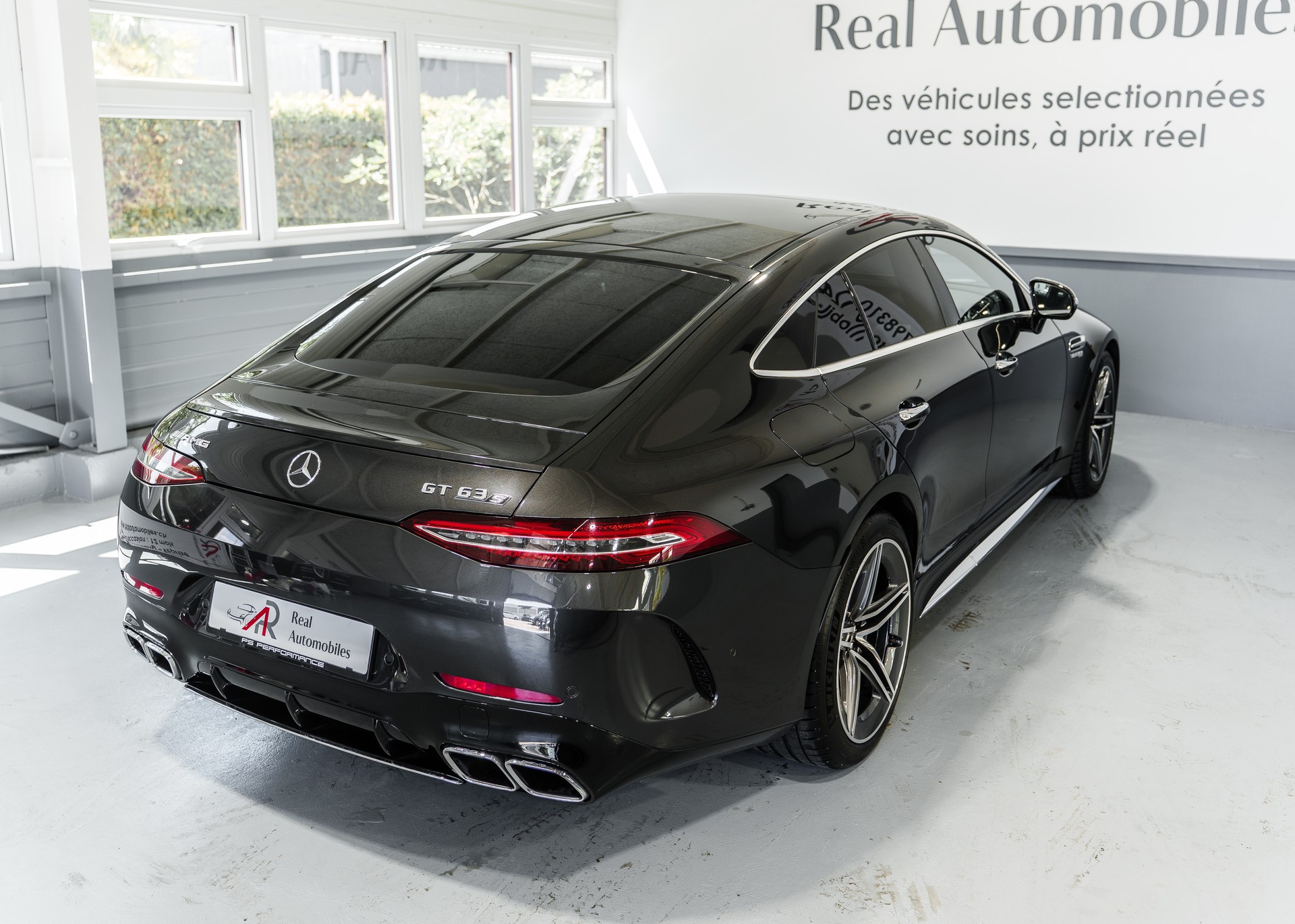MERCEDES-BENZ AMG GT 4 63 S 4Matic+ Speedshift MCT-image-9