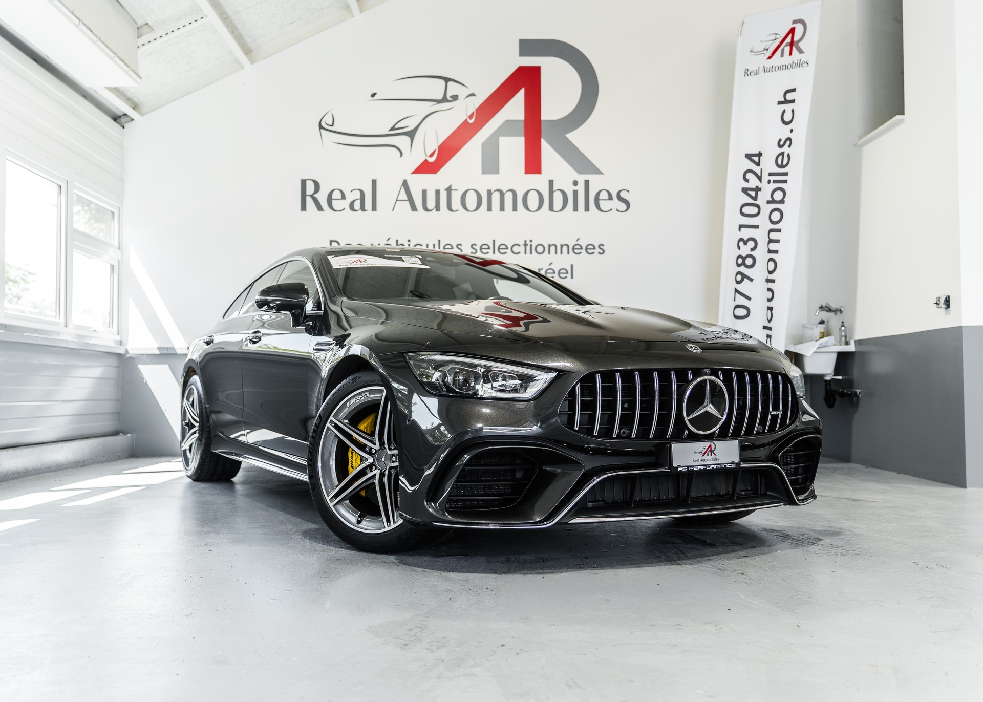 MERCEDES-BENZ AMG GT 4 63 S 4Matic+ Speedshift MCT-image-1