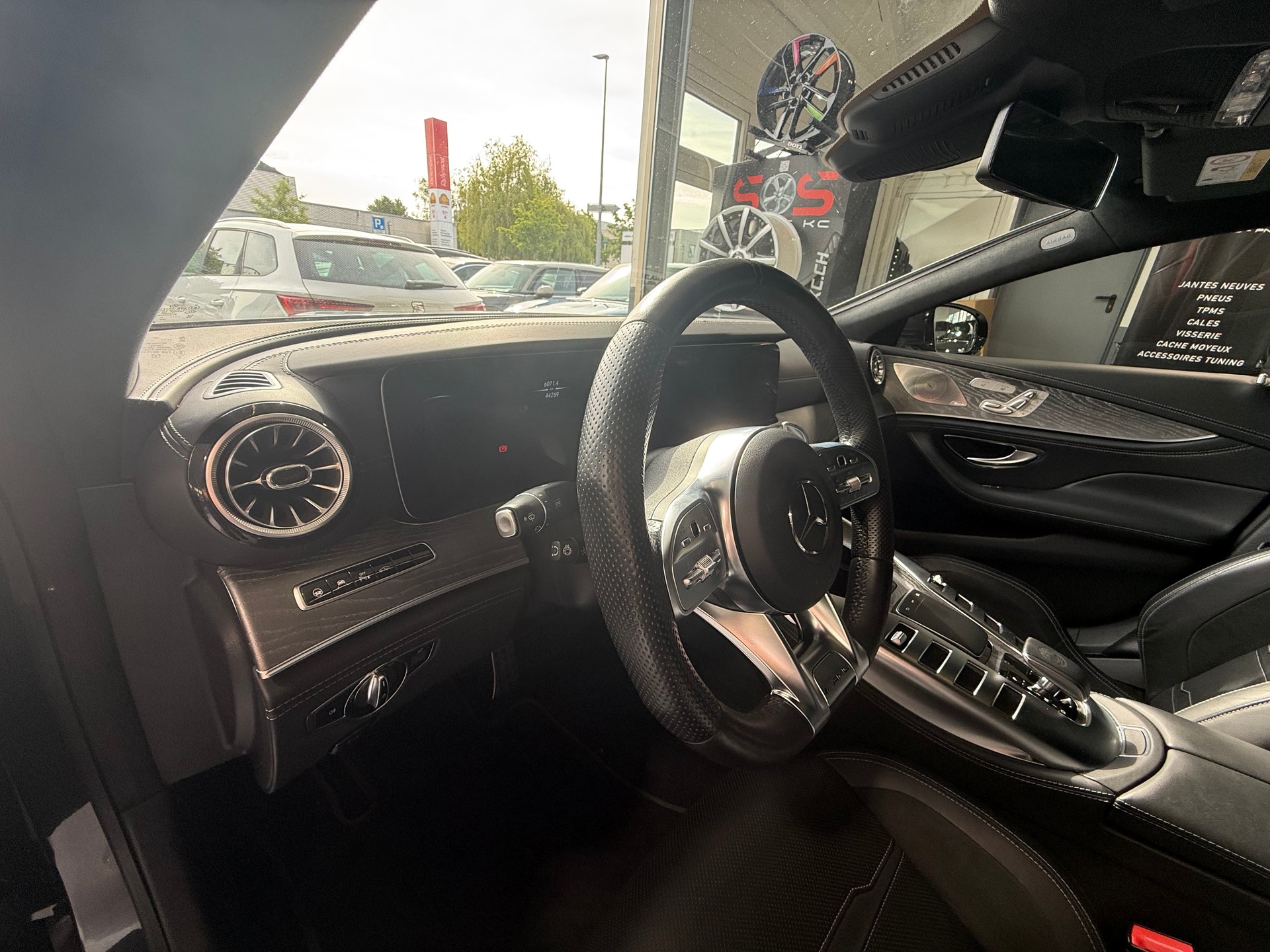 MERCEDES-BENZ AMG GT 4 63 S 4Matic+ Speedshift MCT-image-10