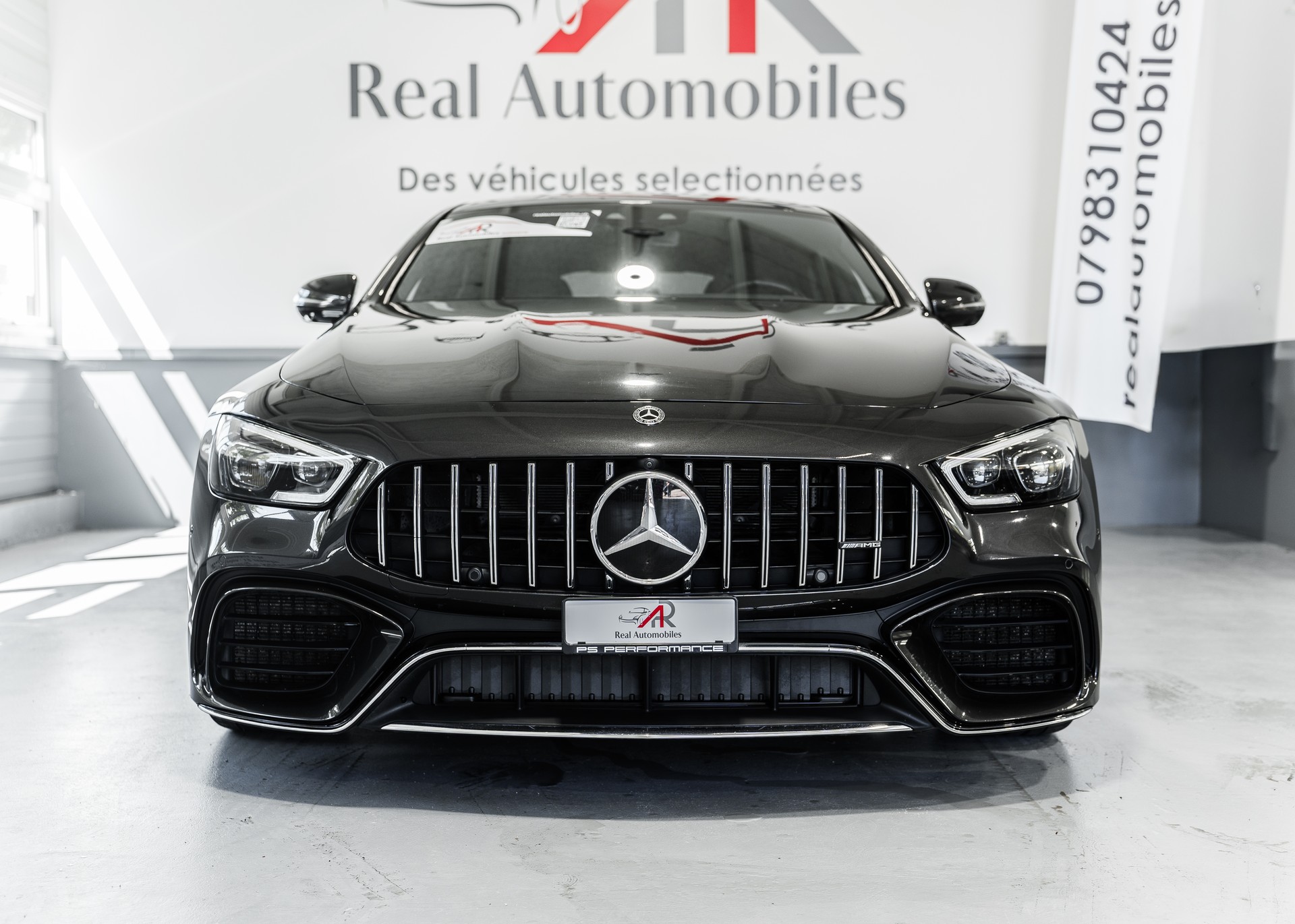 MERCEDES-BENZ AMG GT 4 63 S 4Matic+ Speedshift MCT-image-2