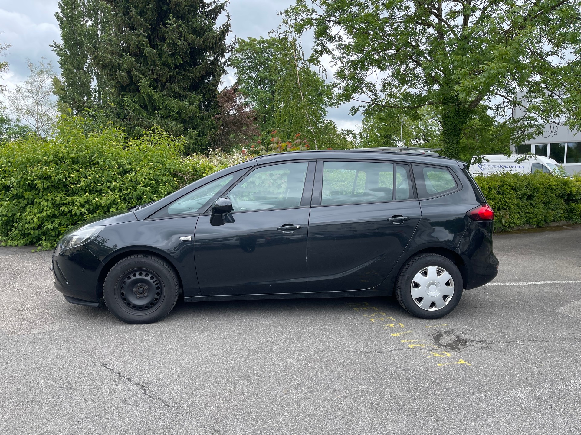 OPEL Zafira Tourer 1.4i 16V Turbo Active Ed. Aut.-image-1