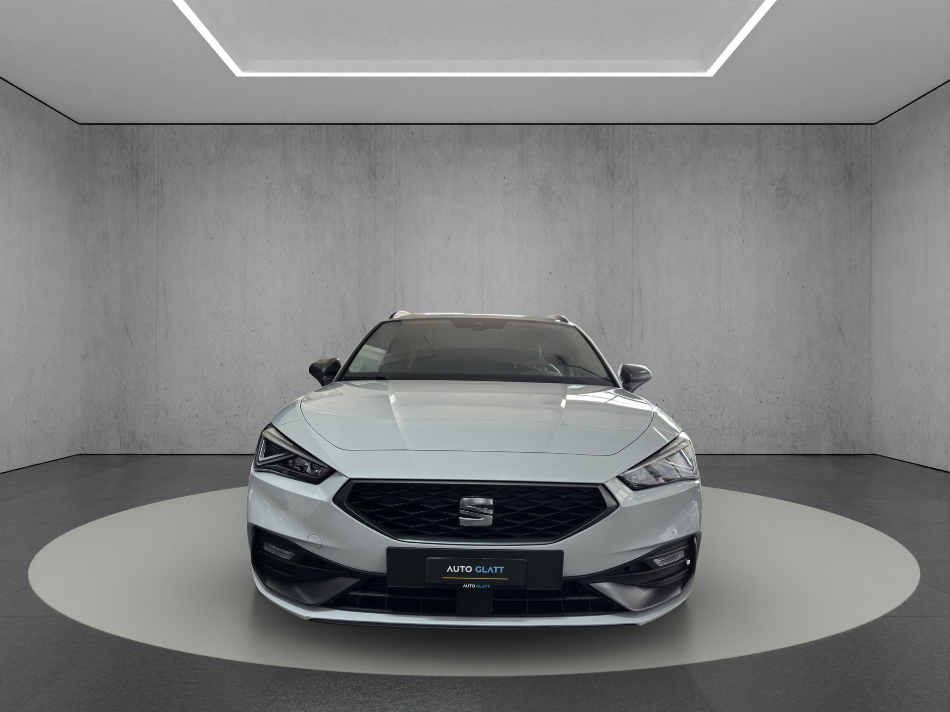 SEAT Leon ST 1.5 eTSI mHEV DSG FR "Navi-Winterpaket-Distronic"-image-6